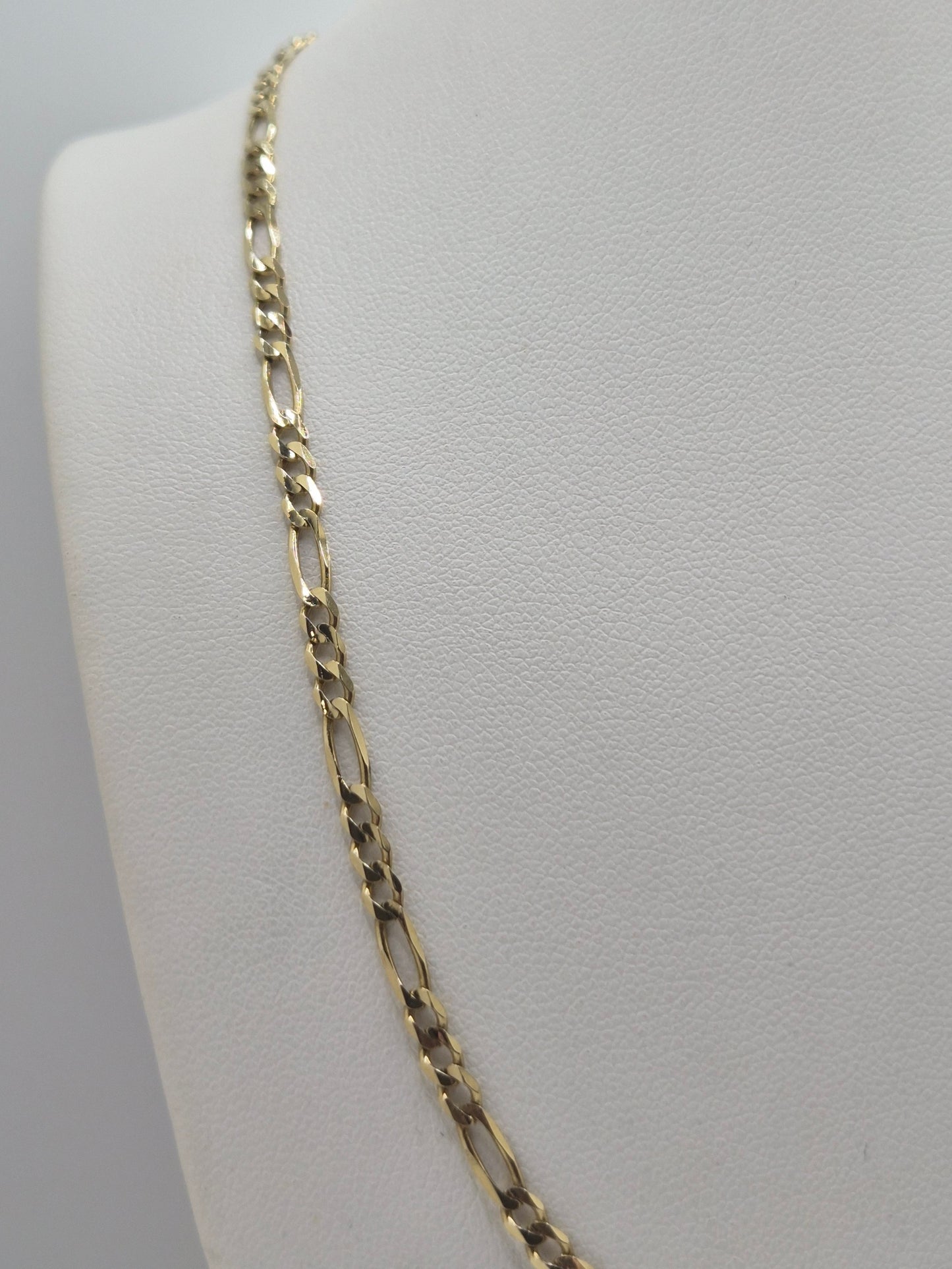 14k solid gold figaro chain 3.1mm