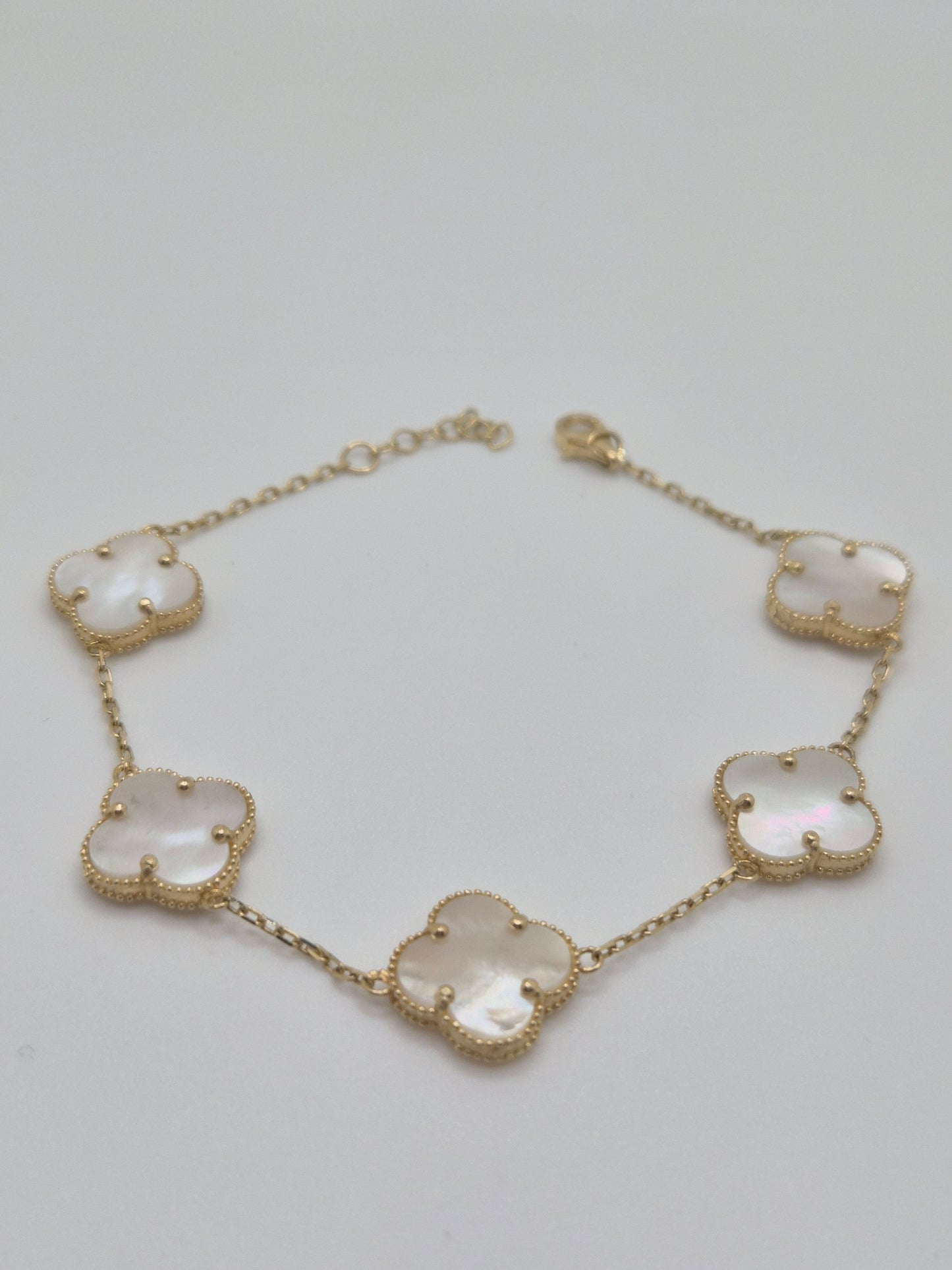 14K Gold Clover Bracelet with Mother of Pearl