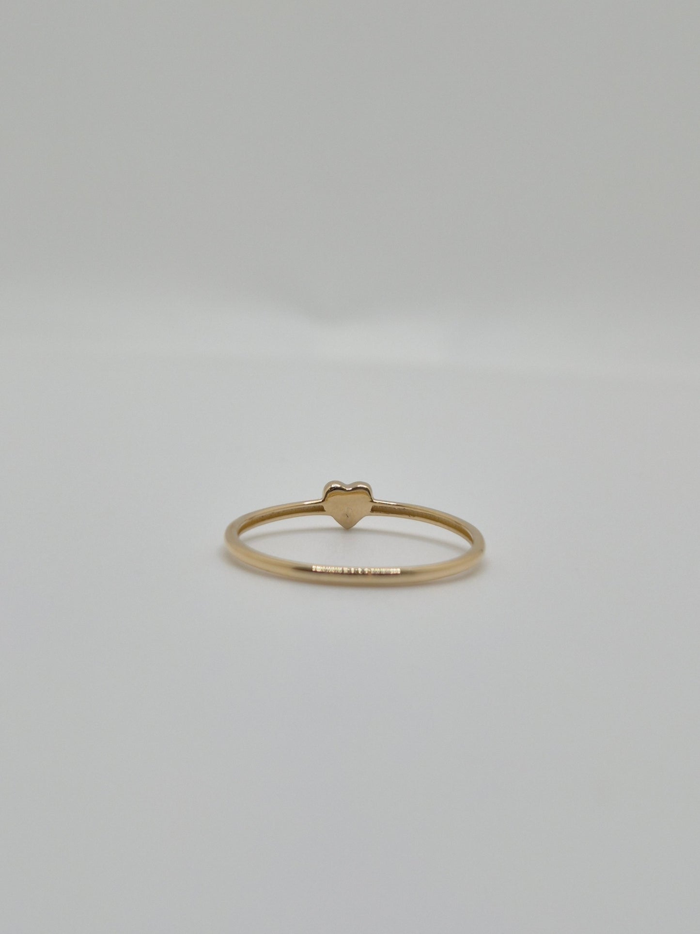 14k gold heart enamel ring