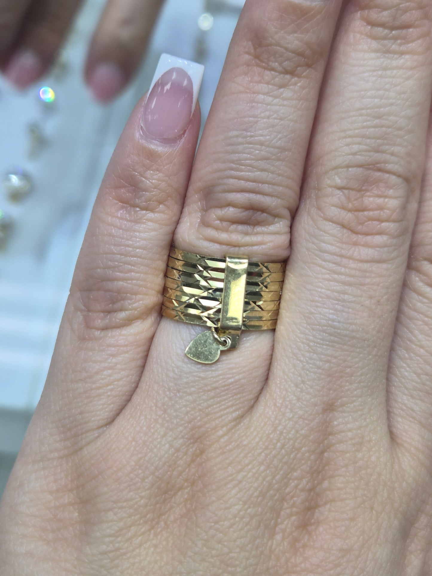 14K Gold Diamond-Cut Seminario Ring with Heart Charm