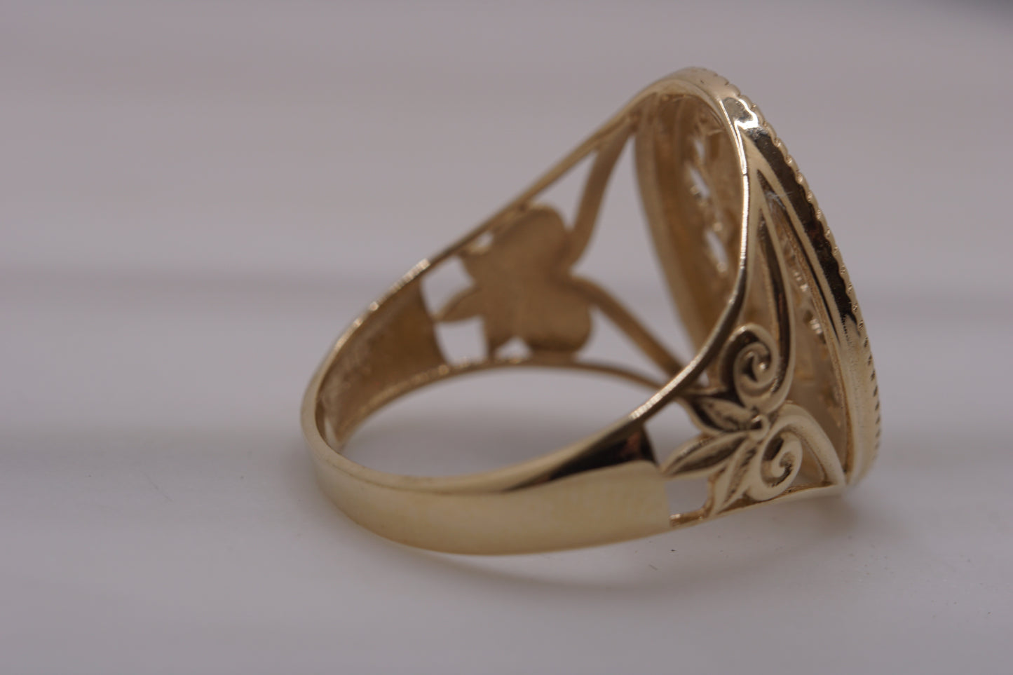 Juego de colgante y anillo de San Judas de oro macizo de 14 quilates con circonita cúbica