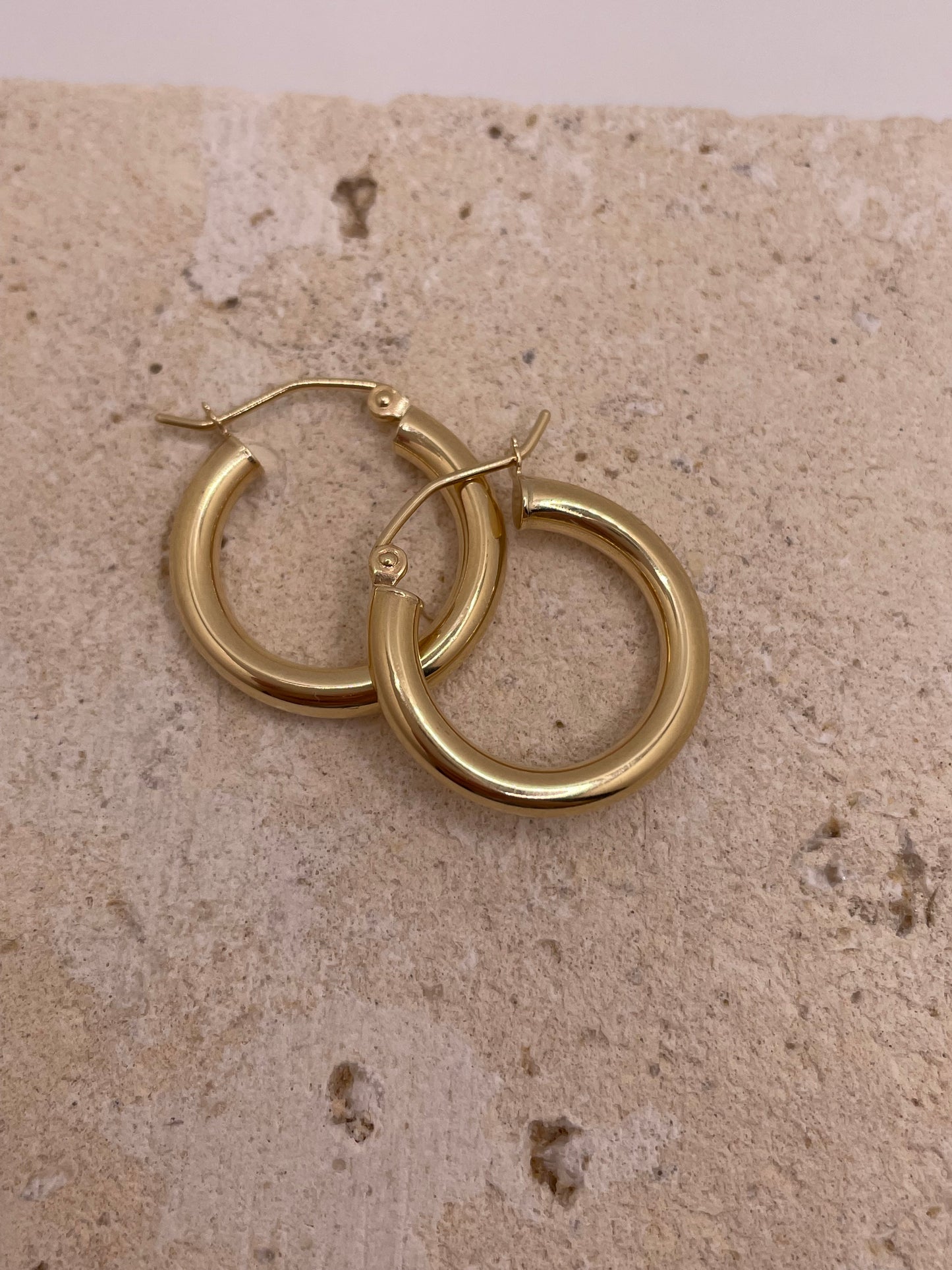 14k gold hoop earrings 3mm