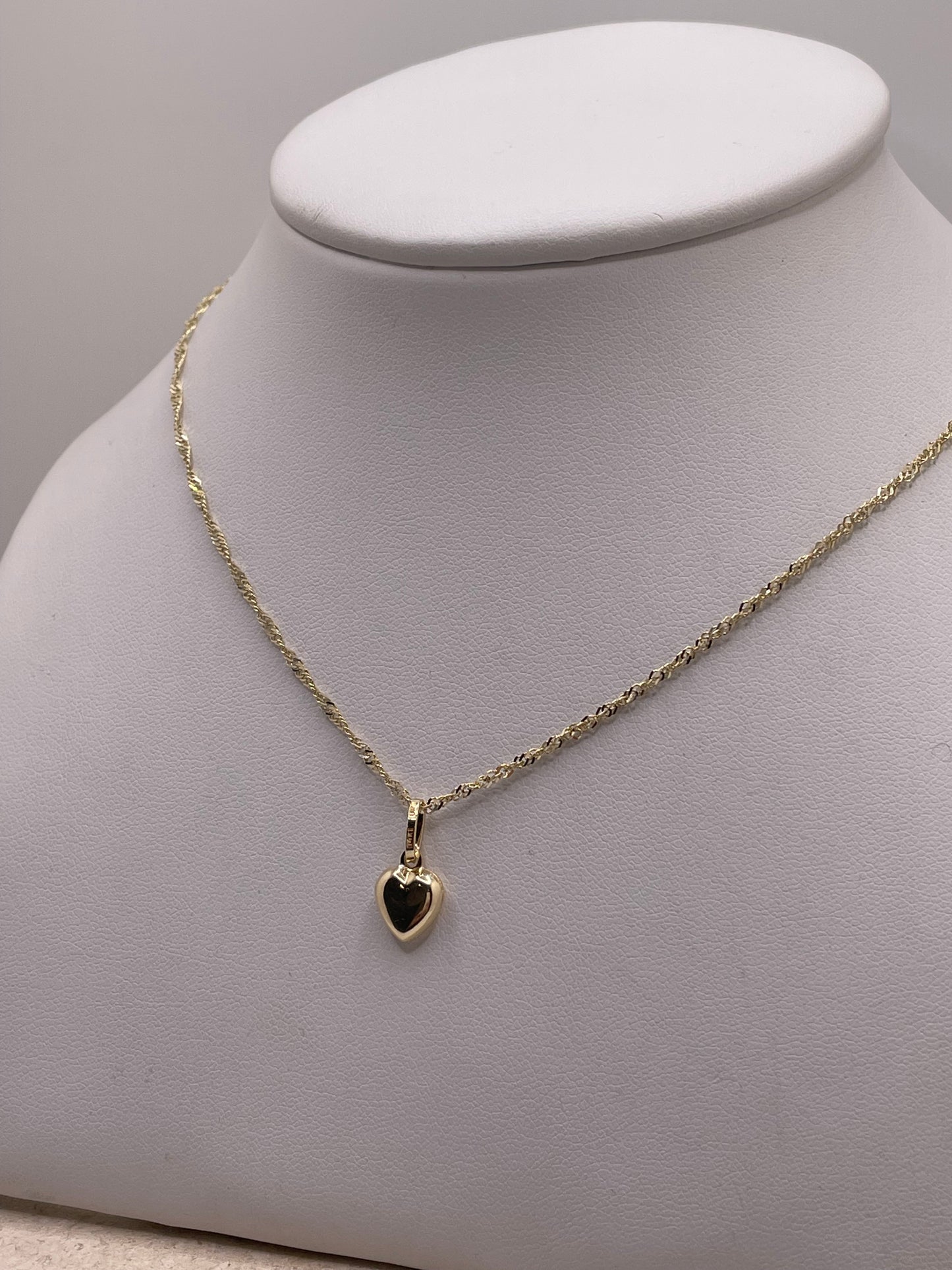14k solid gold 3d heart pendant with singapore chain necklace