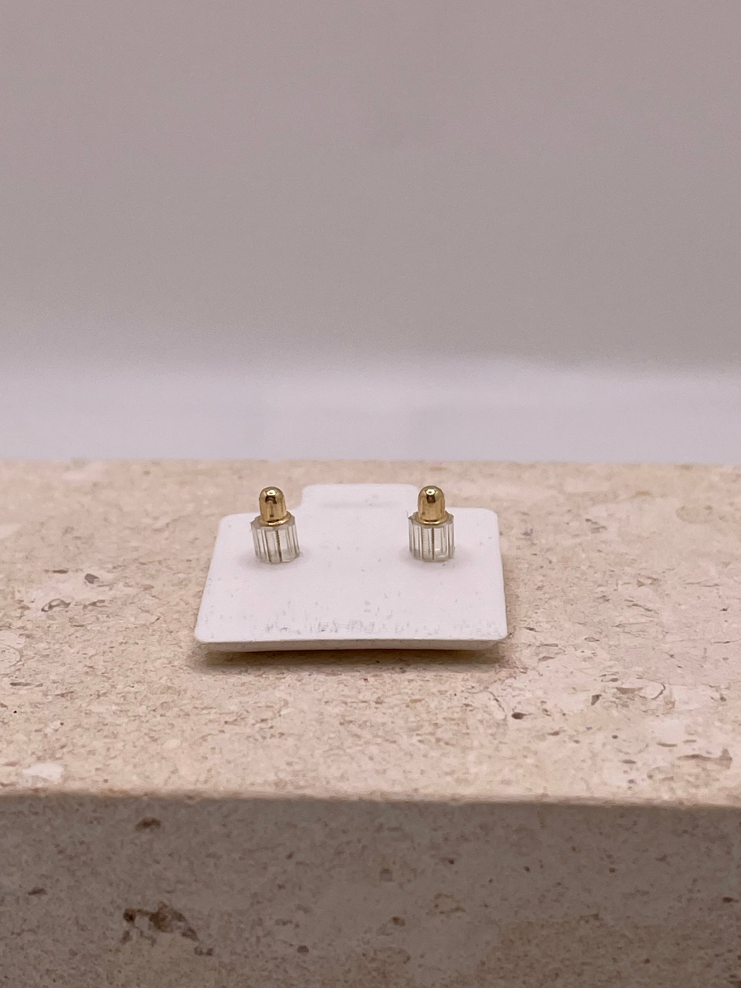 14k gold heart earrings with blue & white cz