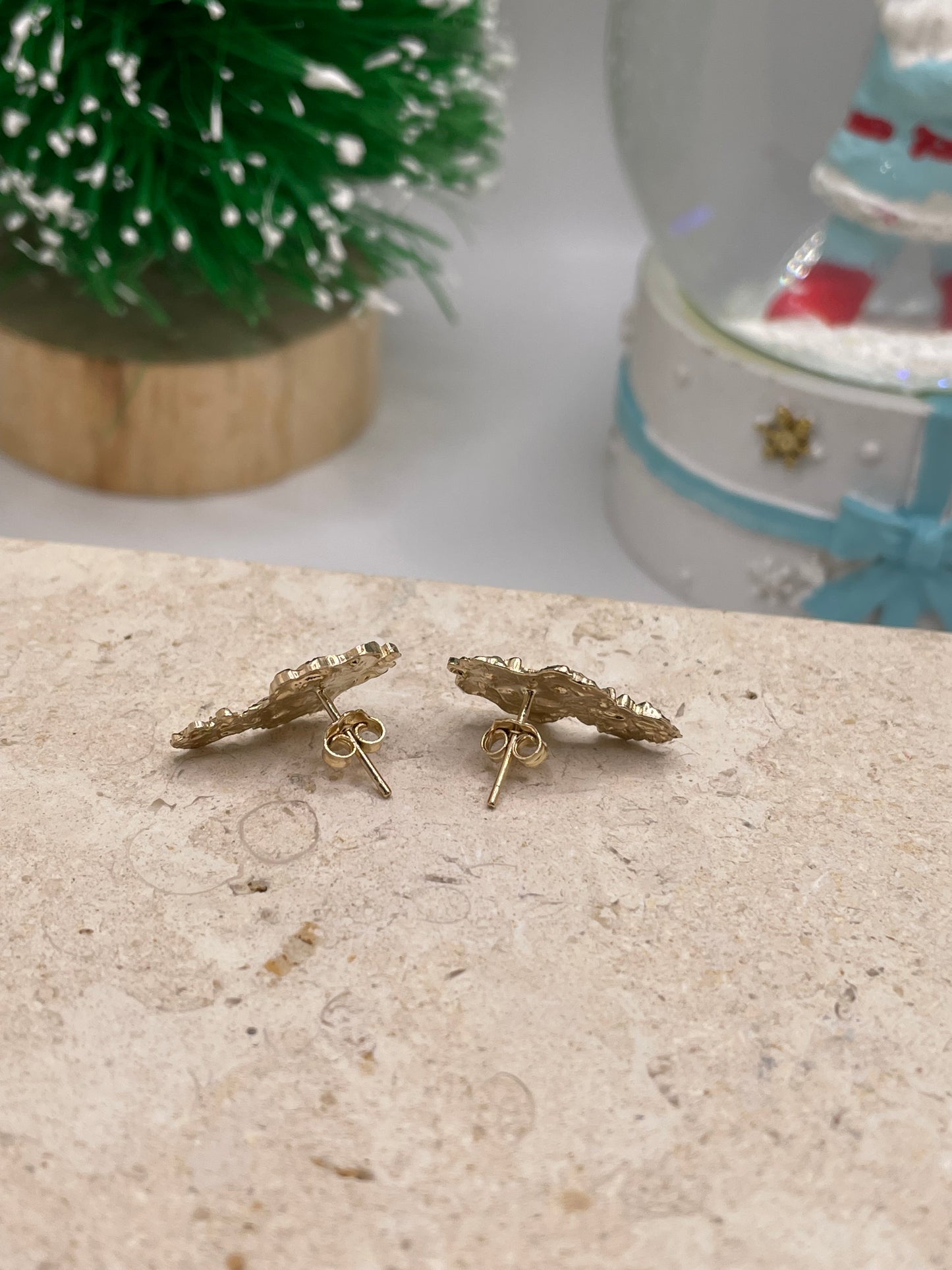 14k gold large nugget stud earrings