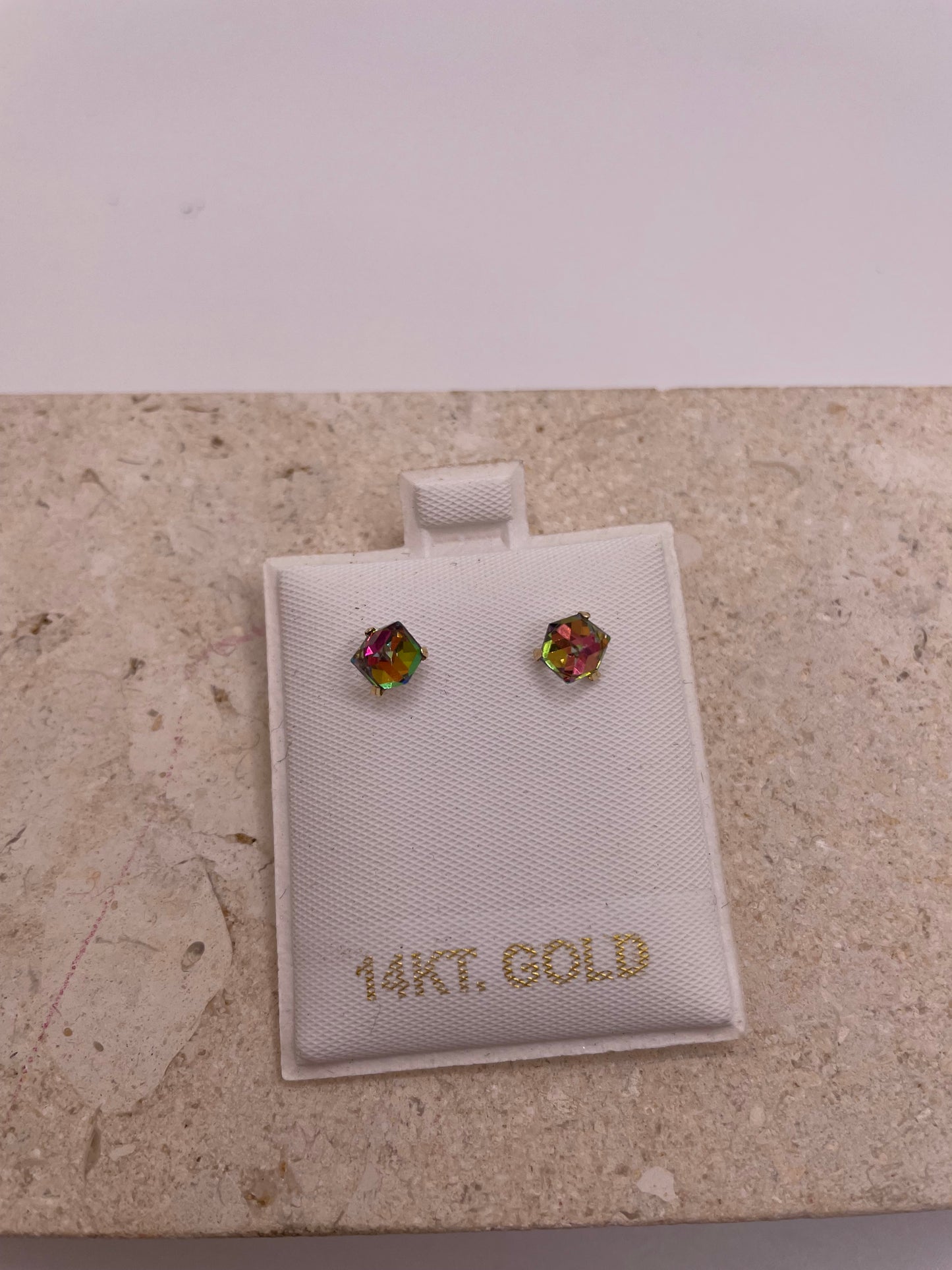 14k gold cube screw back earrings