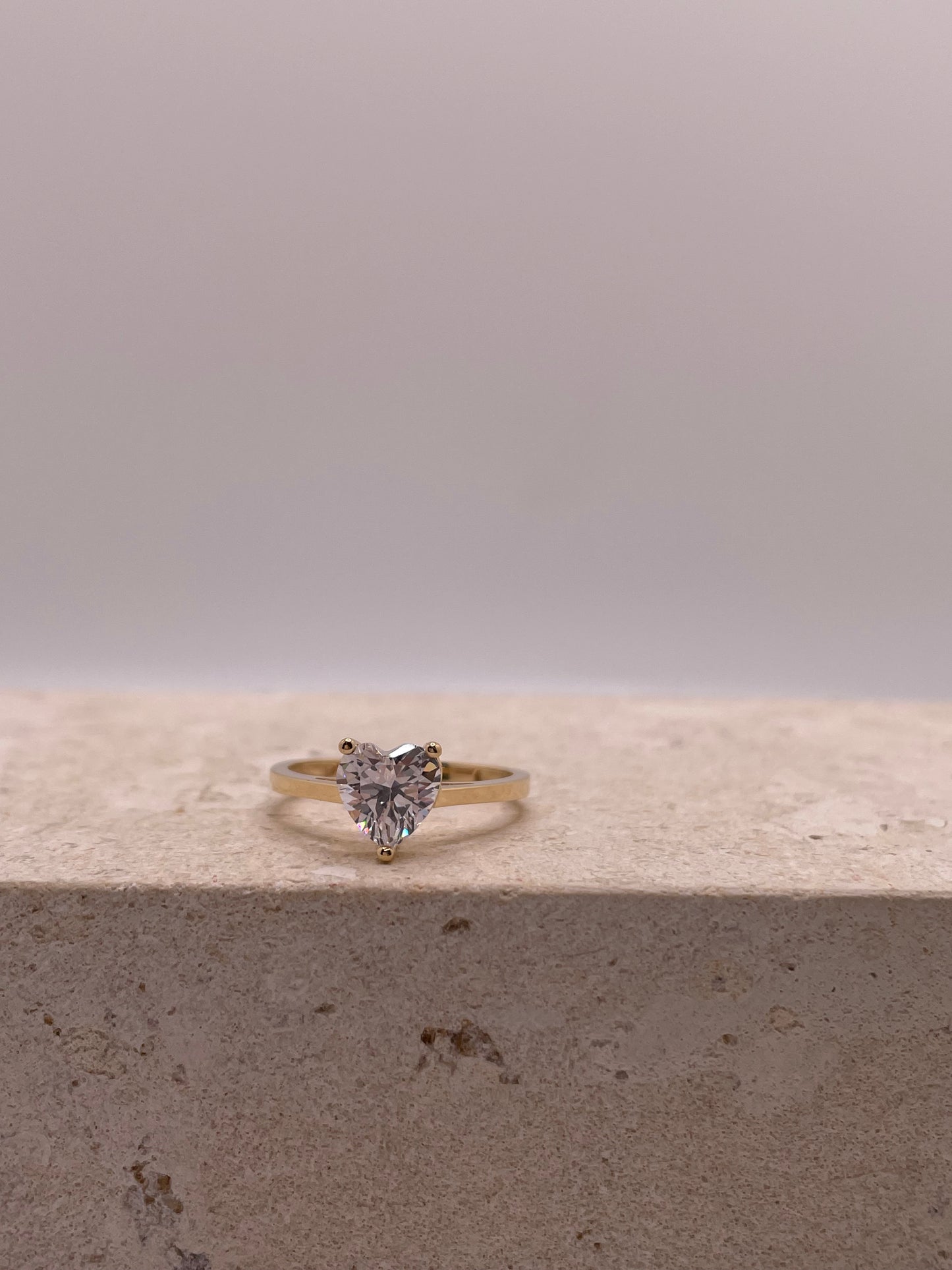 Anillo de boda de compromiso con circonita cúbica de talla corazón de oro macizo de 14 quilates