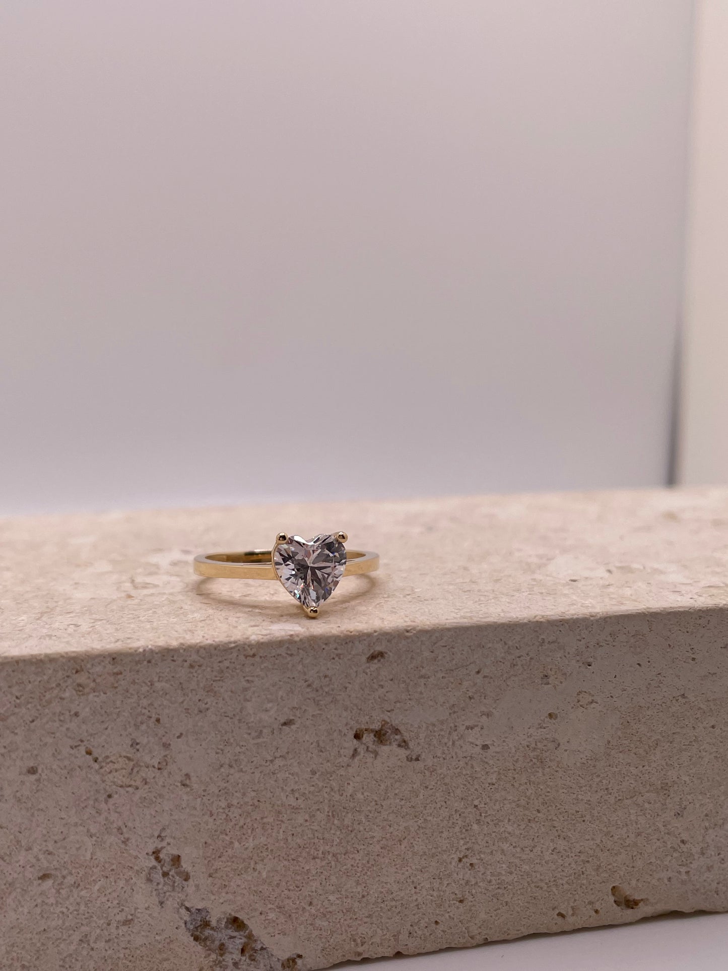 Anillo de boda de compromiso con circonita cúbica de talla corazón de oro macizo de 14 quilates