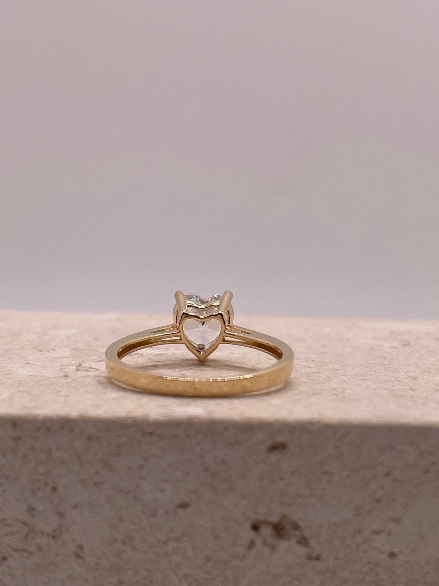 Anillo de boda de compromiso con circonita cúbica de talla corazón de oro macizo de 14 quilates