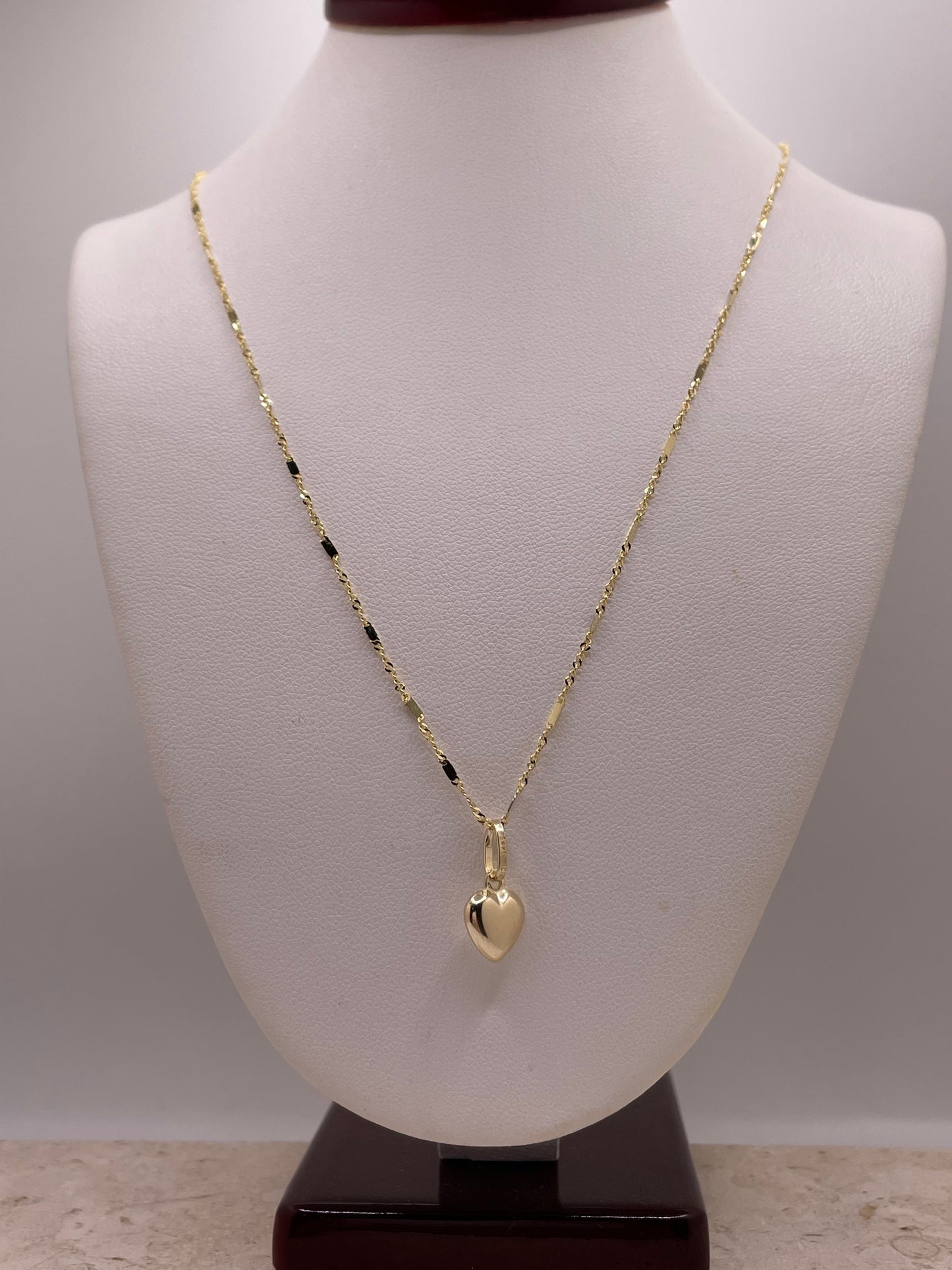 14k gold 1.3mm singapore chain necklace with 3d heart pendant set