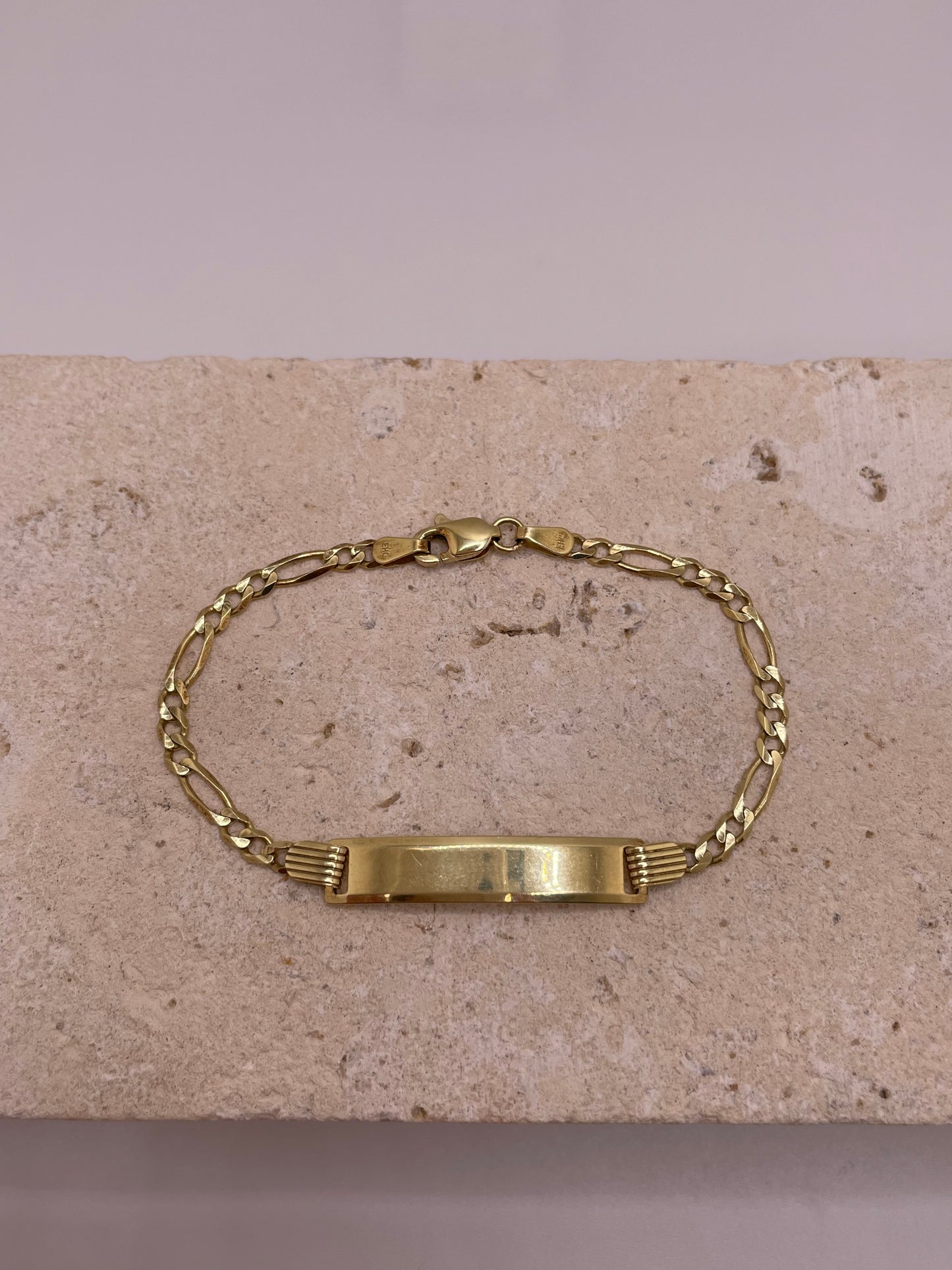 14k gold baby figaro id bracelet (101)