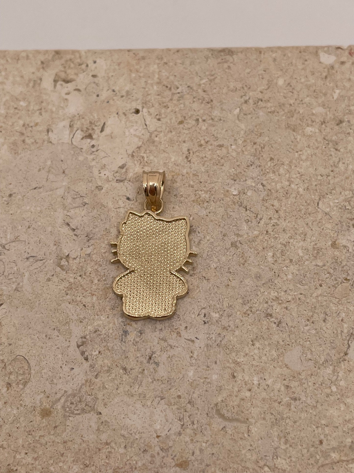 14k gold hello kitty pendant medium