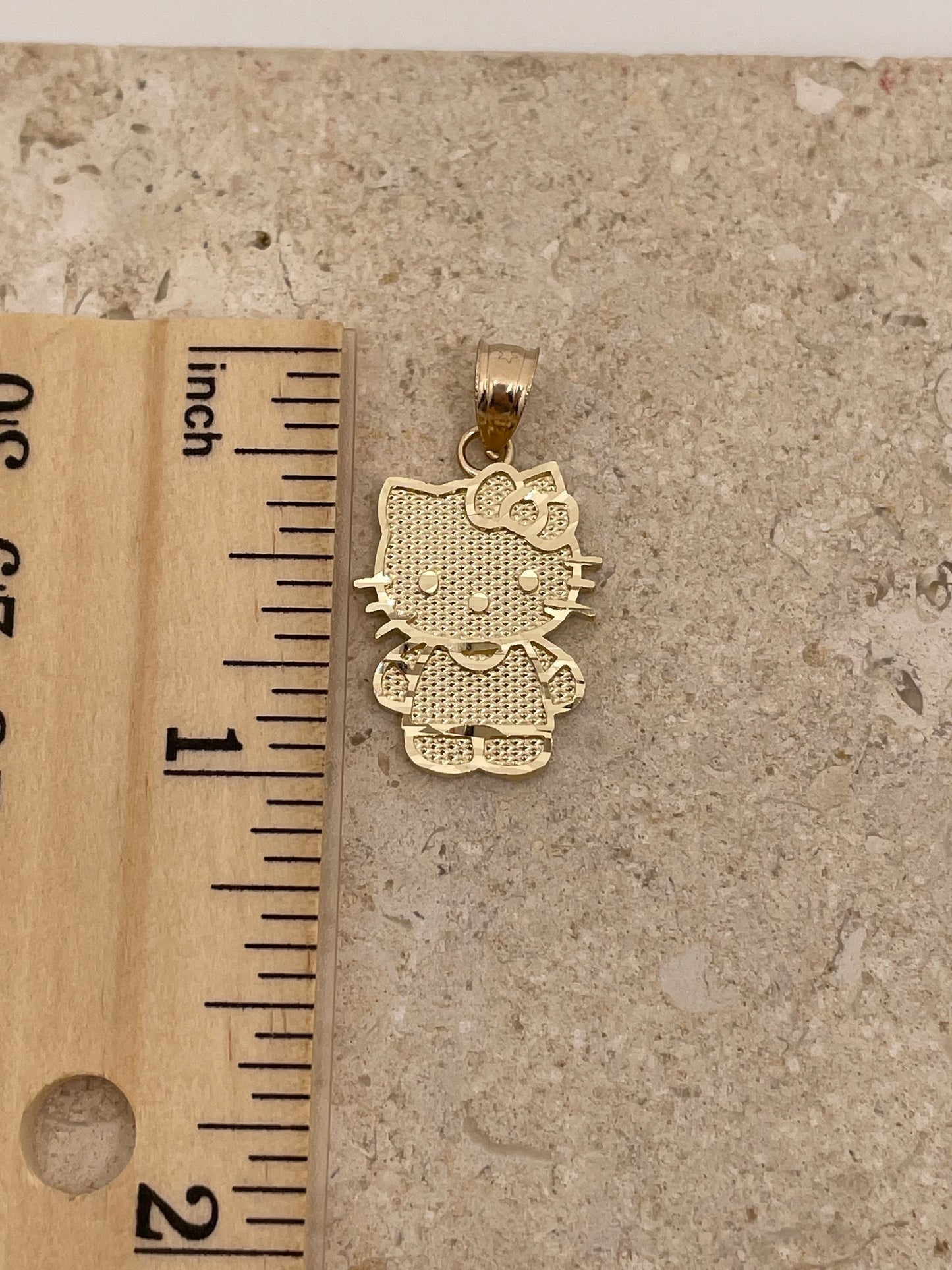 14k gold hello kitty pendant medium