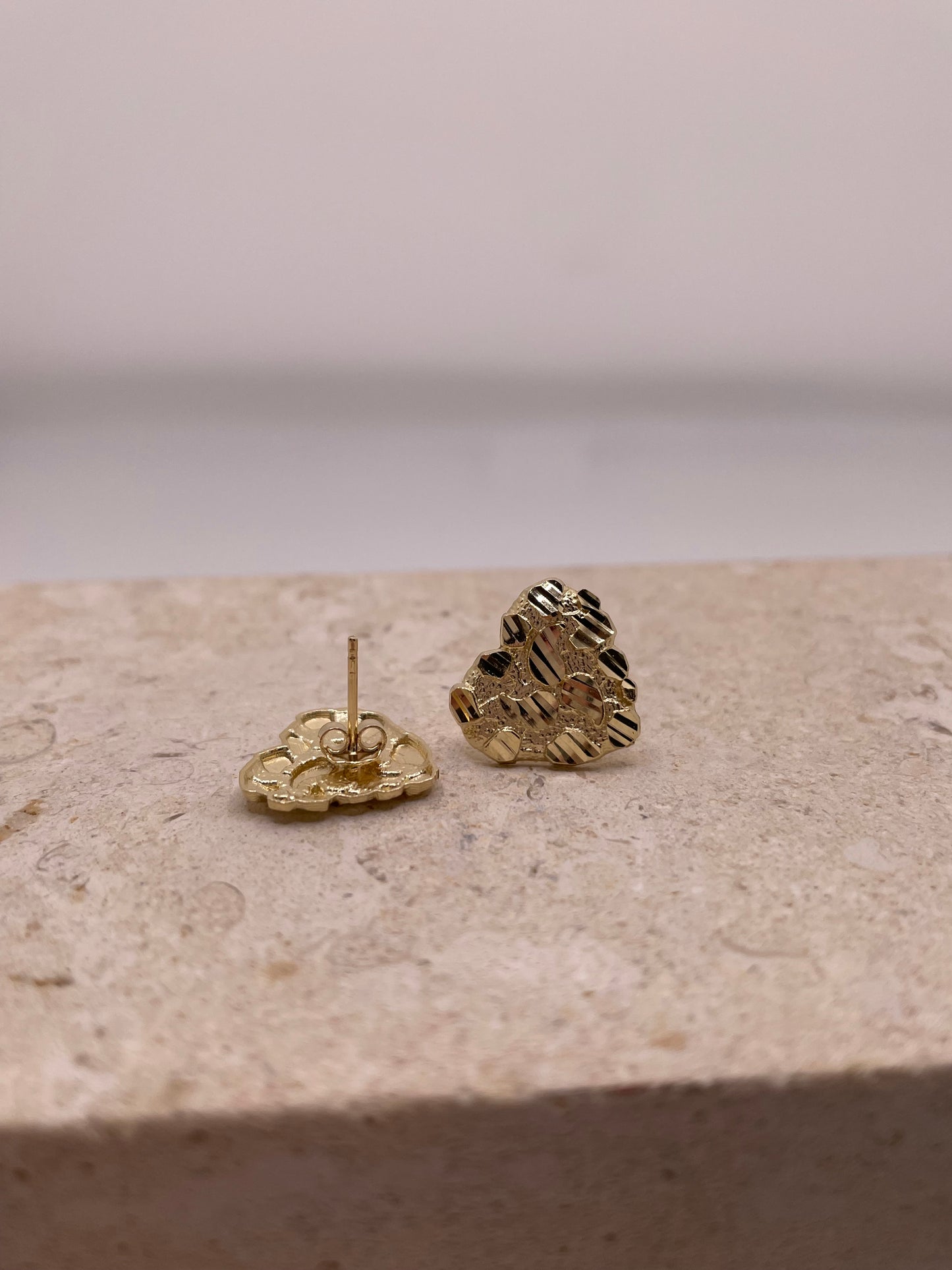 14k gold medium heart nugget earrings