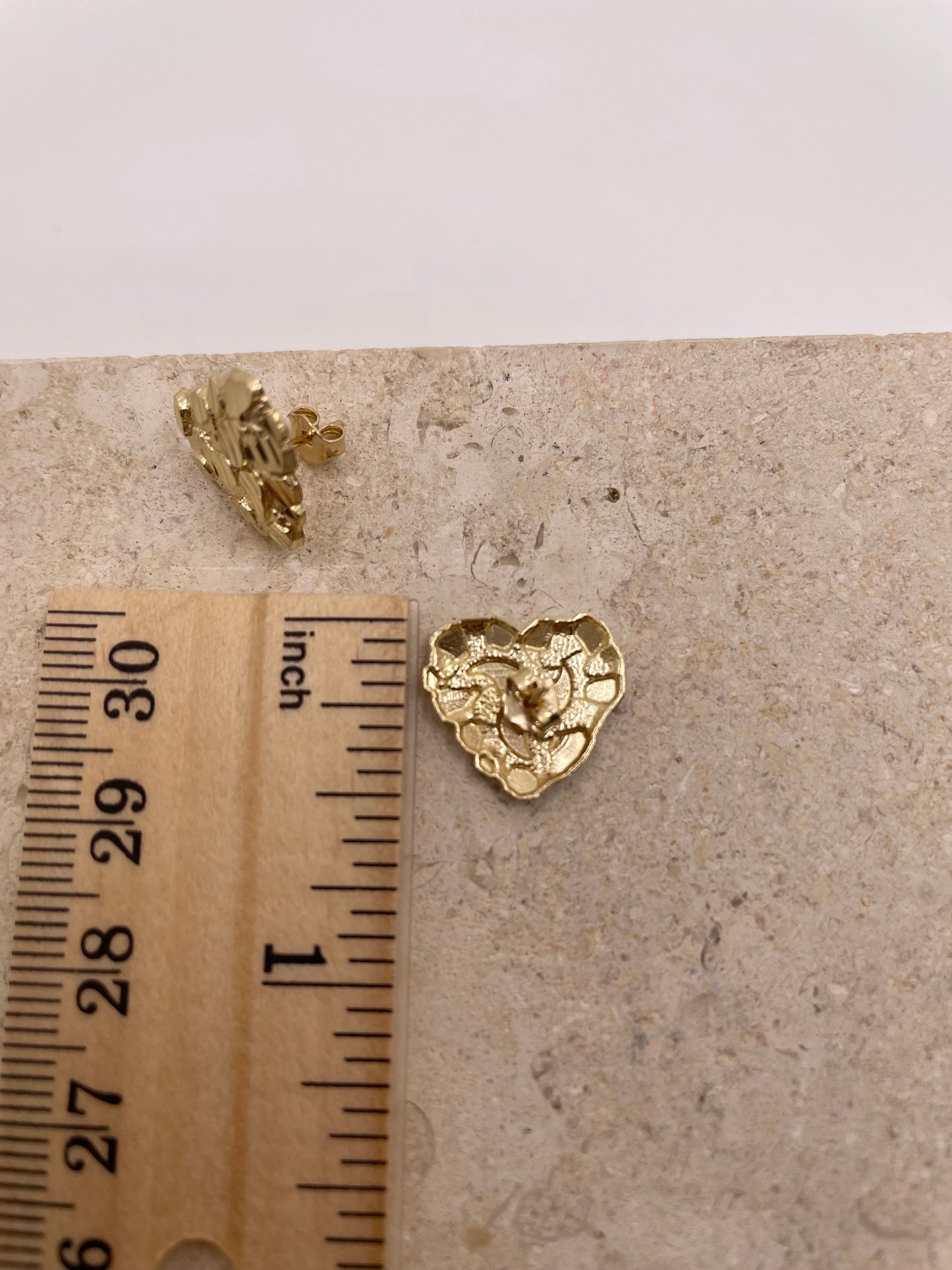 14k gold medium heart nugget earrings