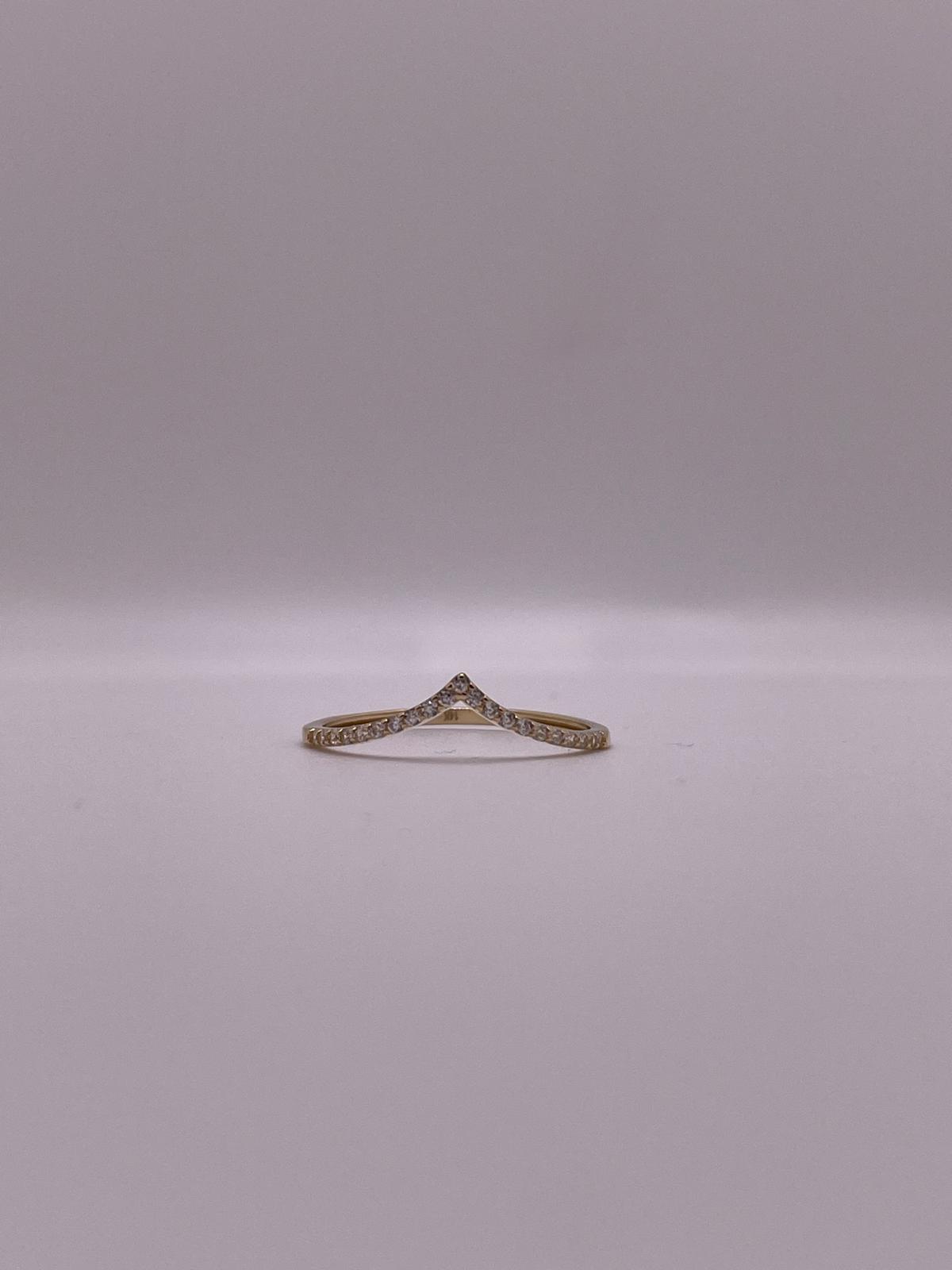 14K Gold V-Curve CZ Ring