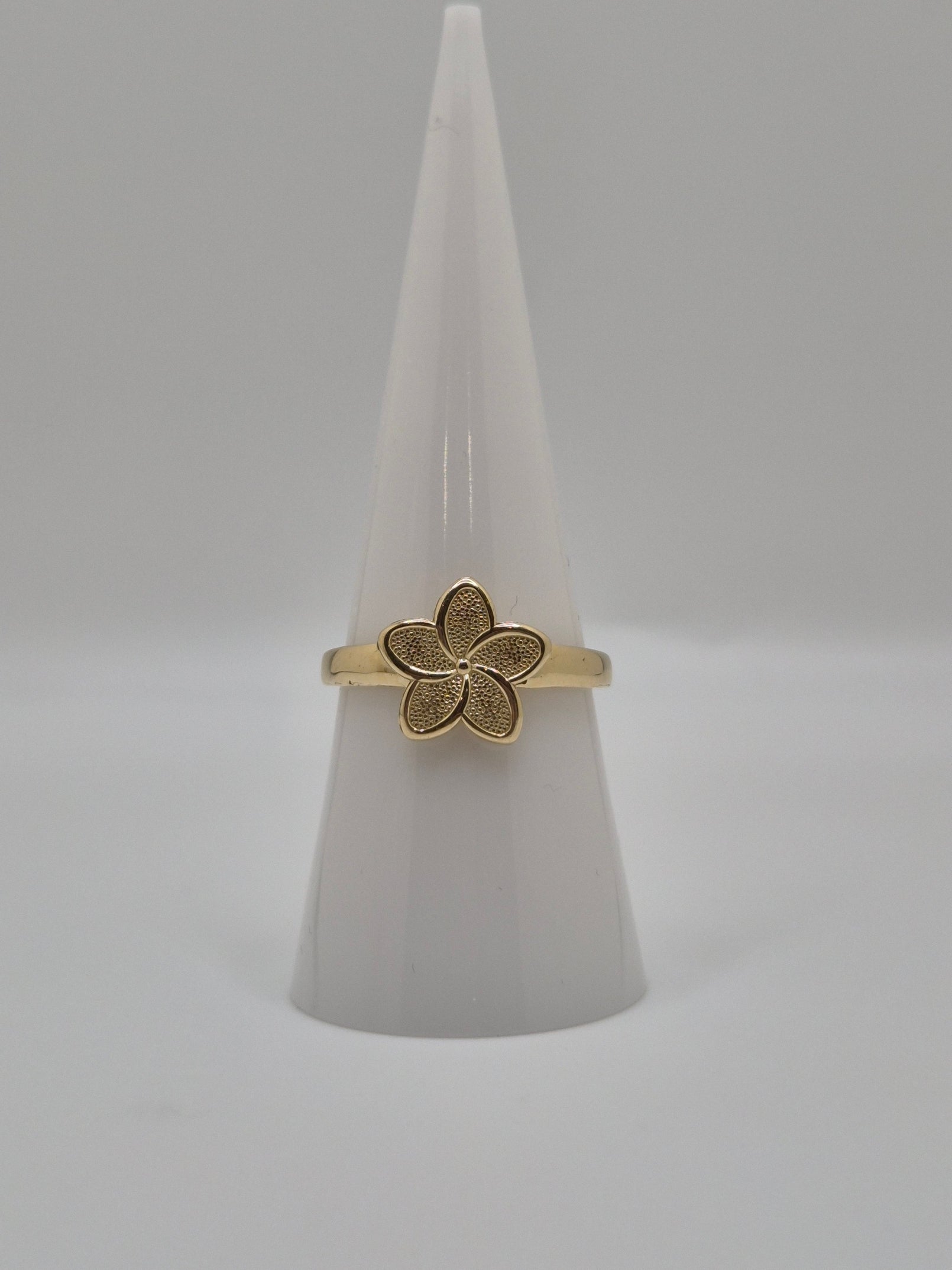 14K Gold Plumeria Flower Ring (806)