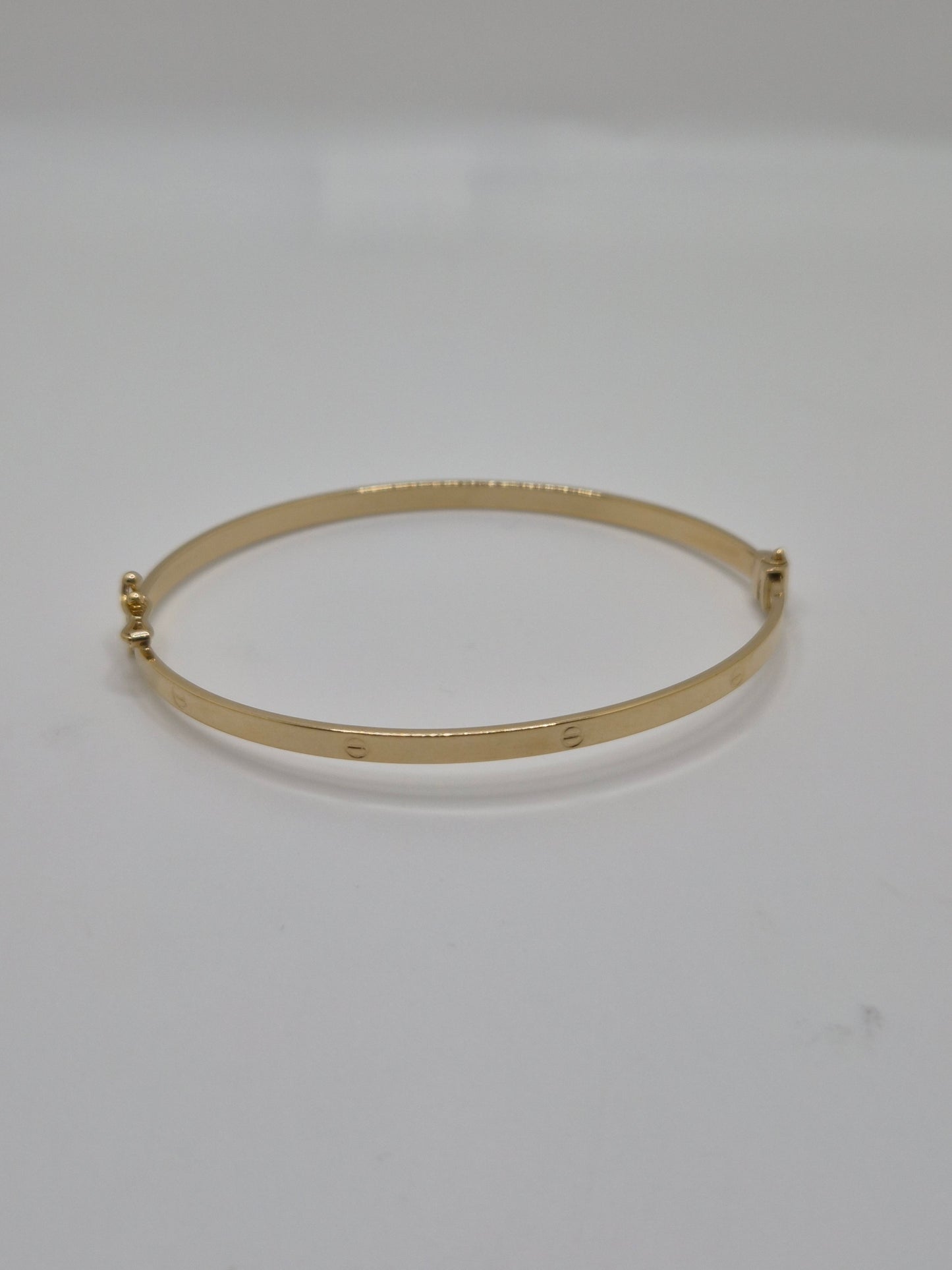 14K Gold Thin Love Bangle