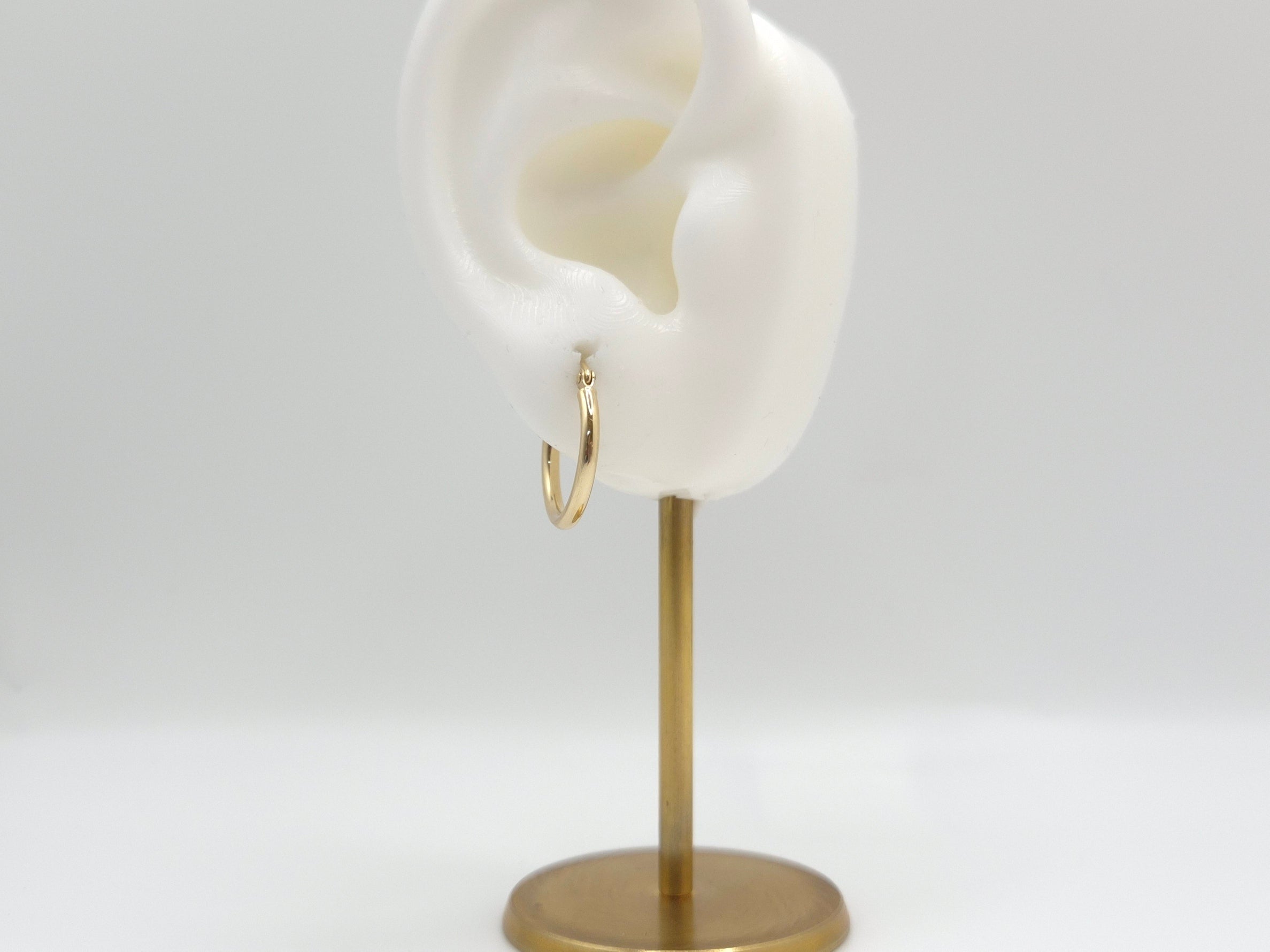 14K Gold Round Tube Hoop Earrings (17mm)