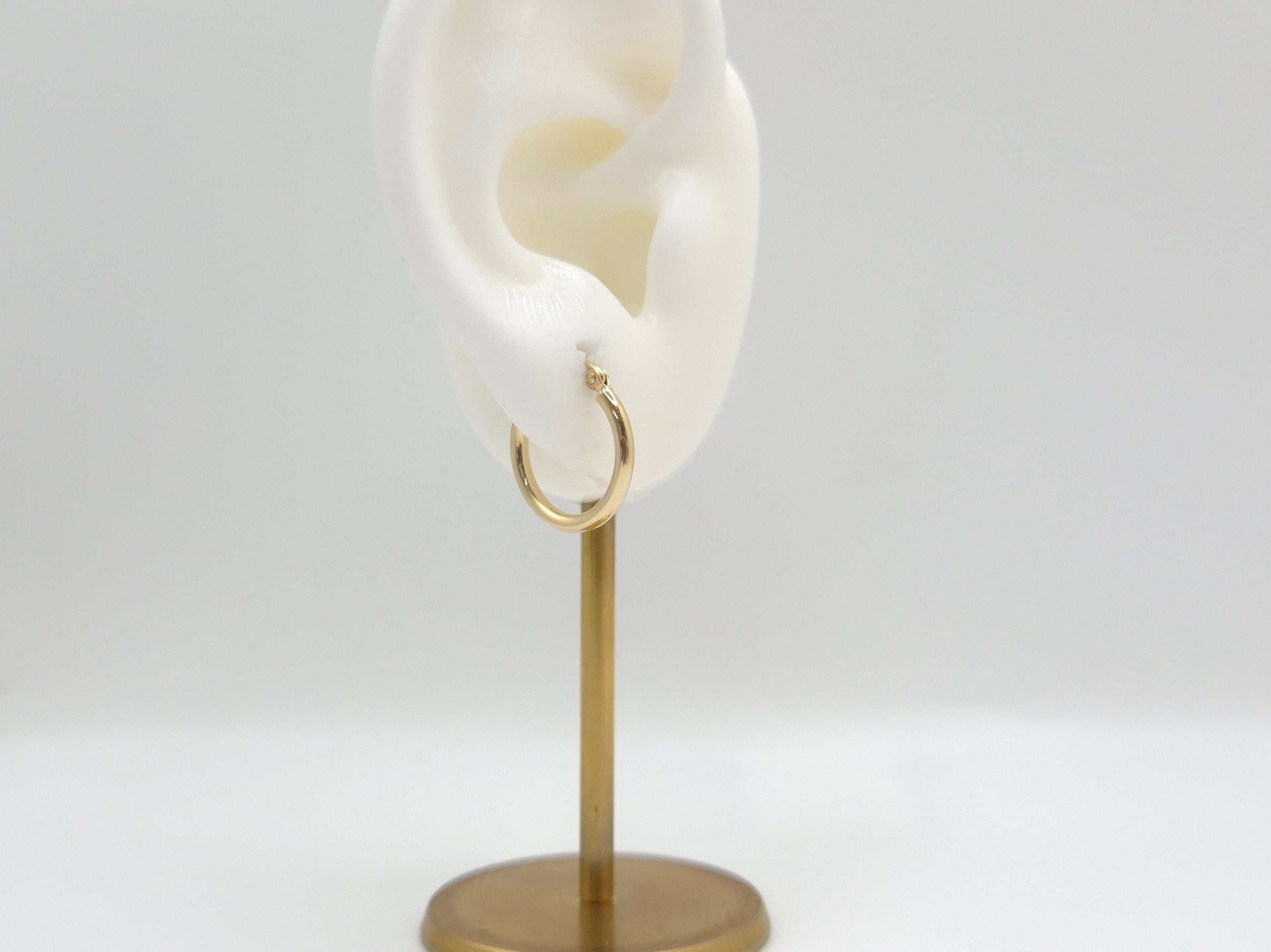 14K Gold Round Tube Hoop Earrings (17mm)