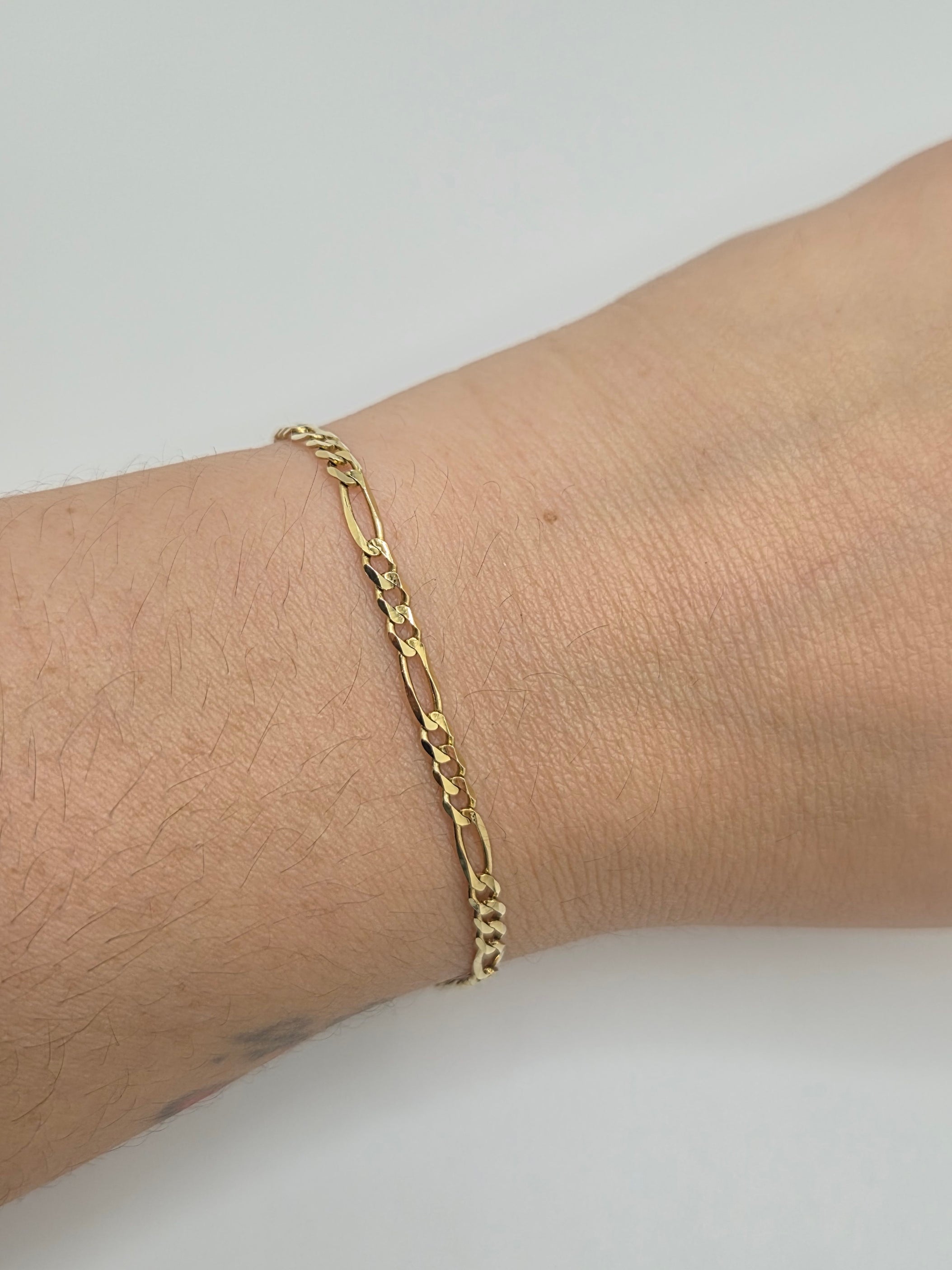 14k solid gold 3.1mm figaro bracelet 7"