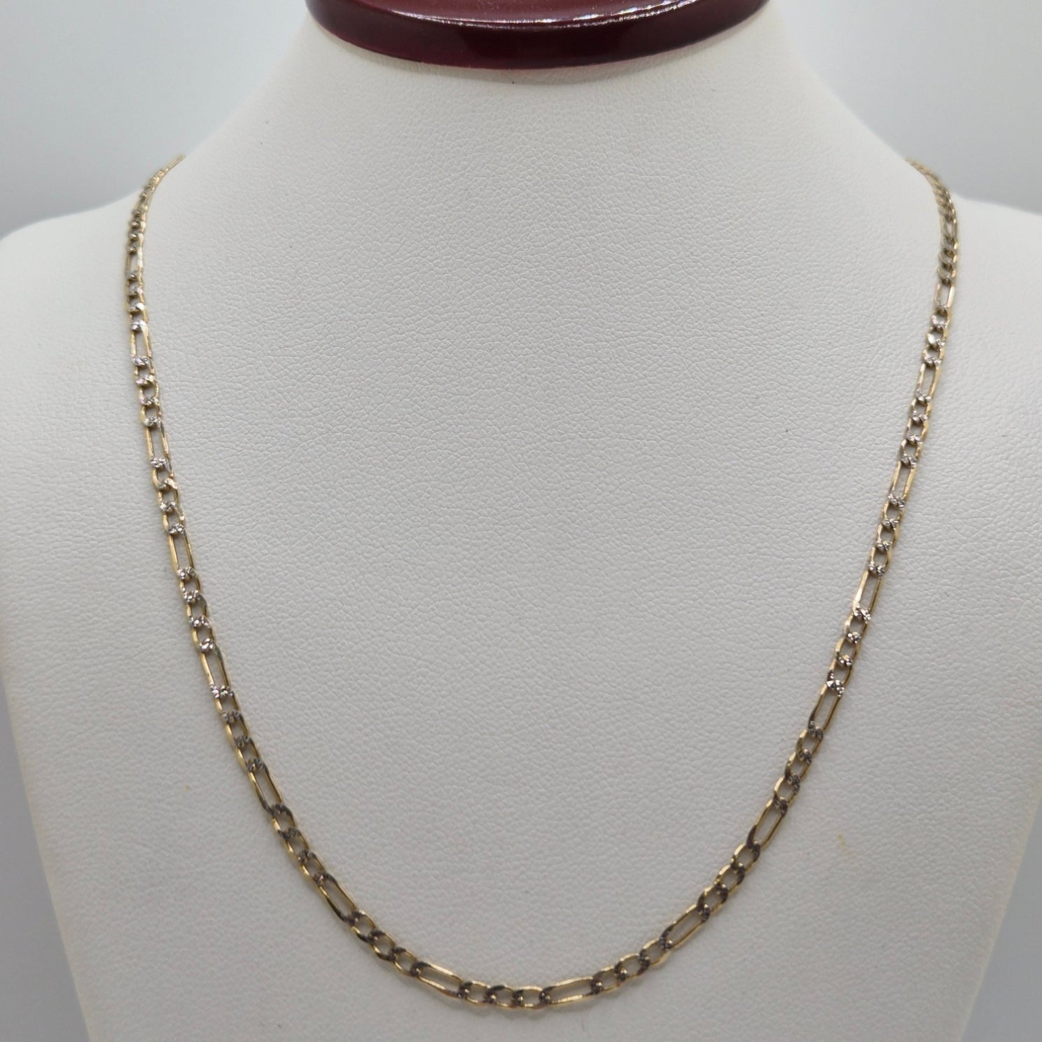 14k solid gold diamond cut figaro chain 2.7mm