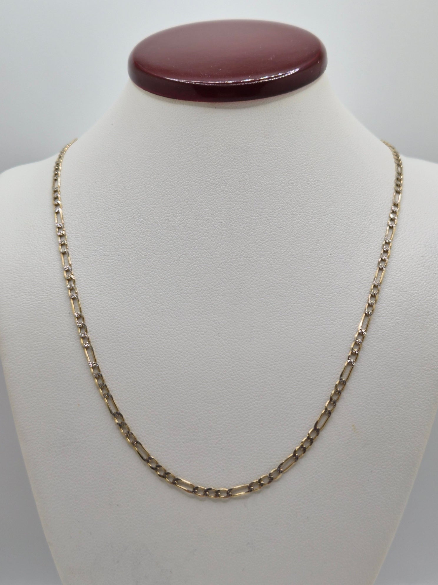 14k solid gold diamond cut figaro chain 2.7mm