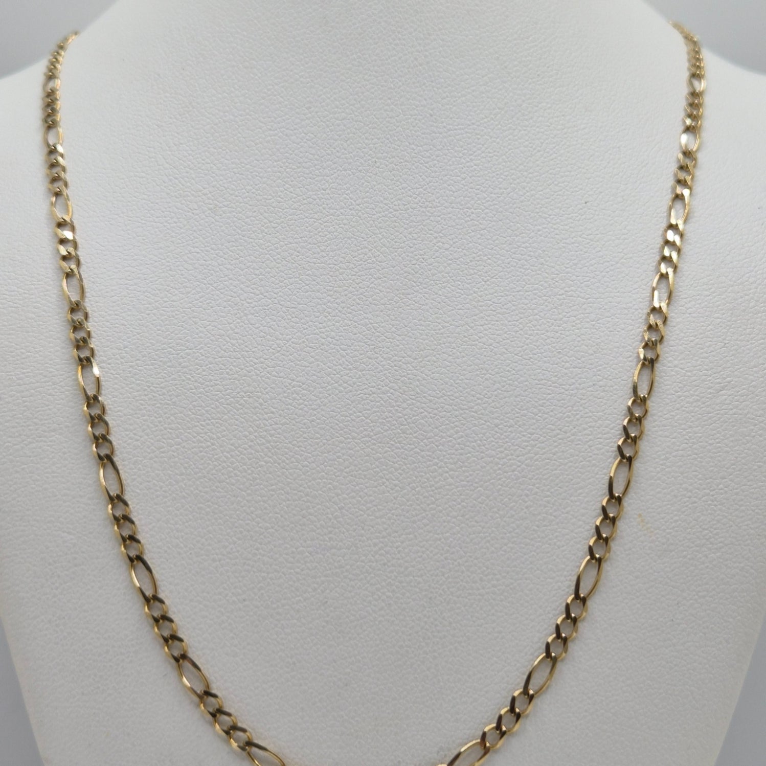 14k solid gold figaro chain 2.7mm