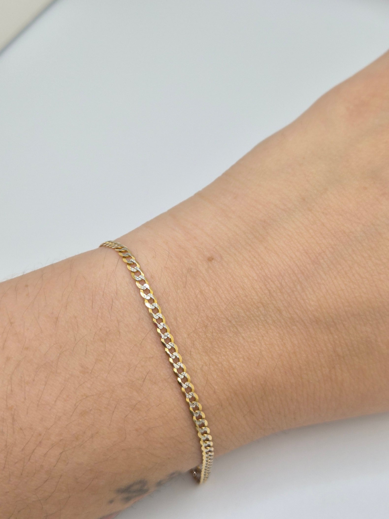 Pulsera cubana de oro macizo de 14 quilates de 2,7 mm con talla de diamante de 7 "