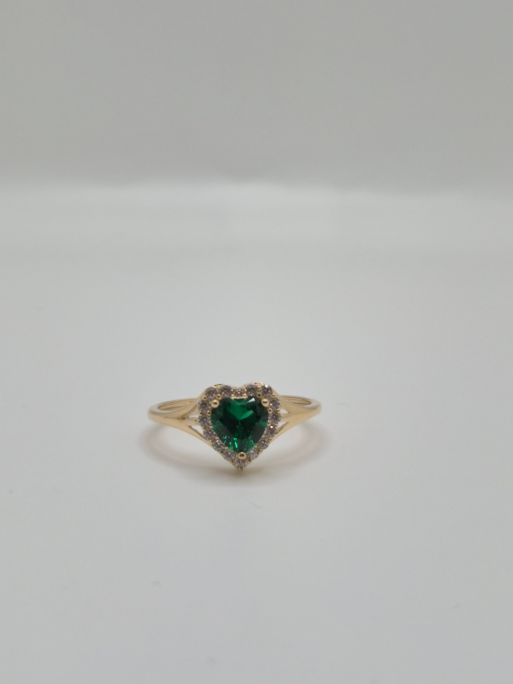 14K Gold Everyday Sweetheart Ring (808)