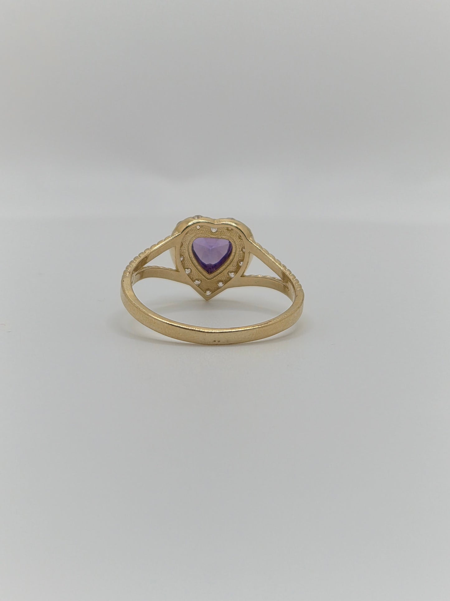 14K Gold Purple Heart CZ Ring