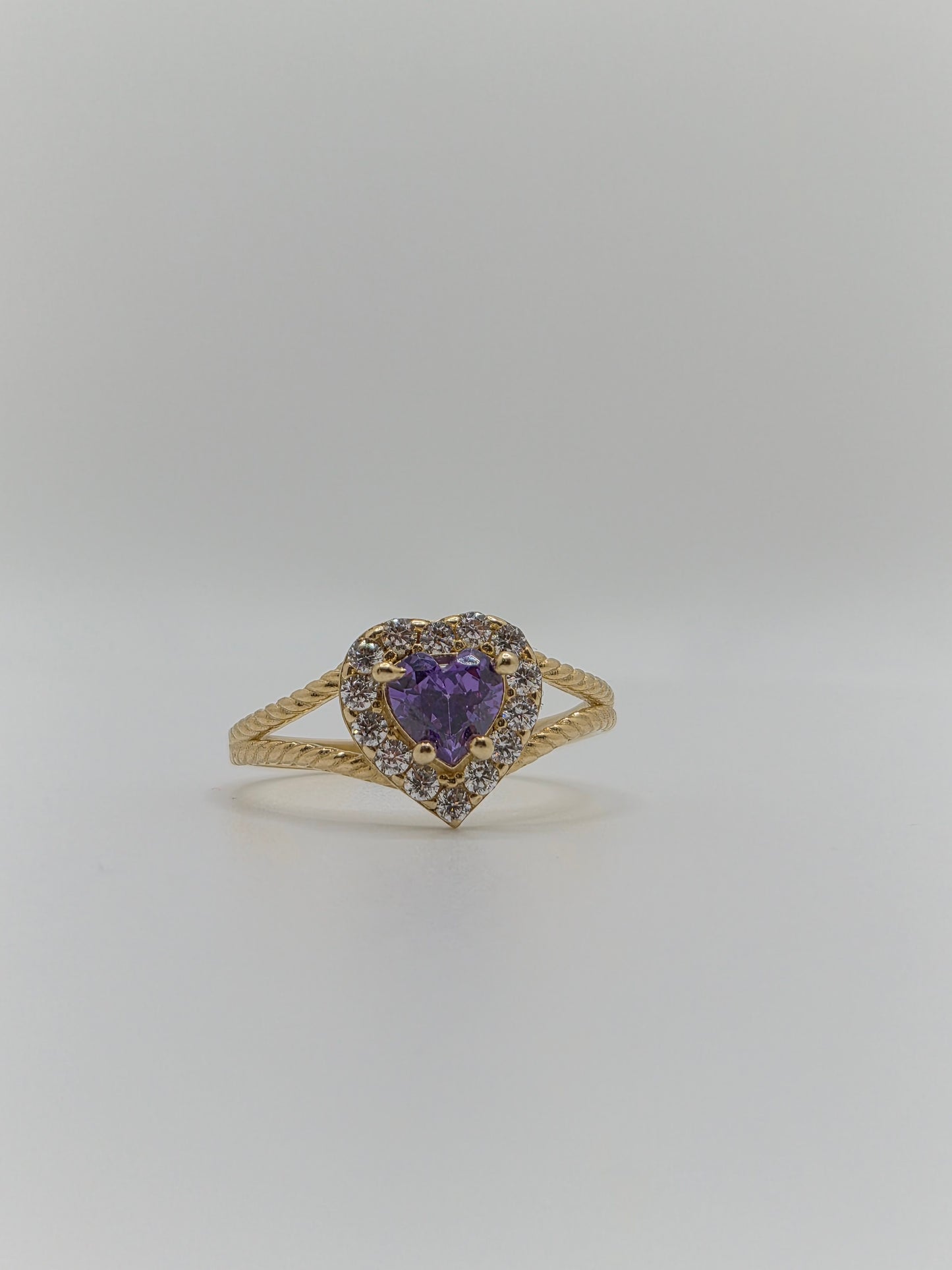 14K Gold Purple Heart CZ Ring