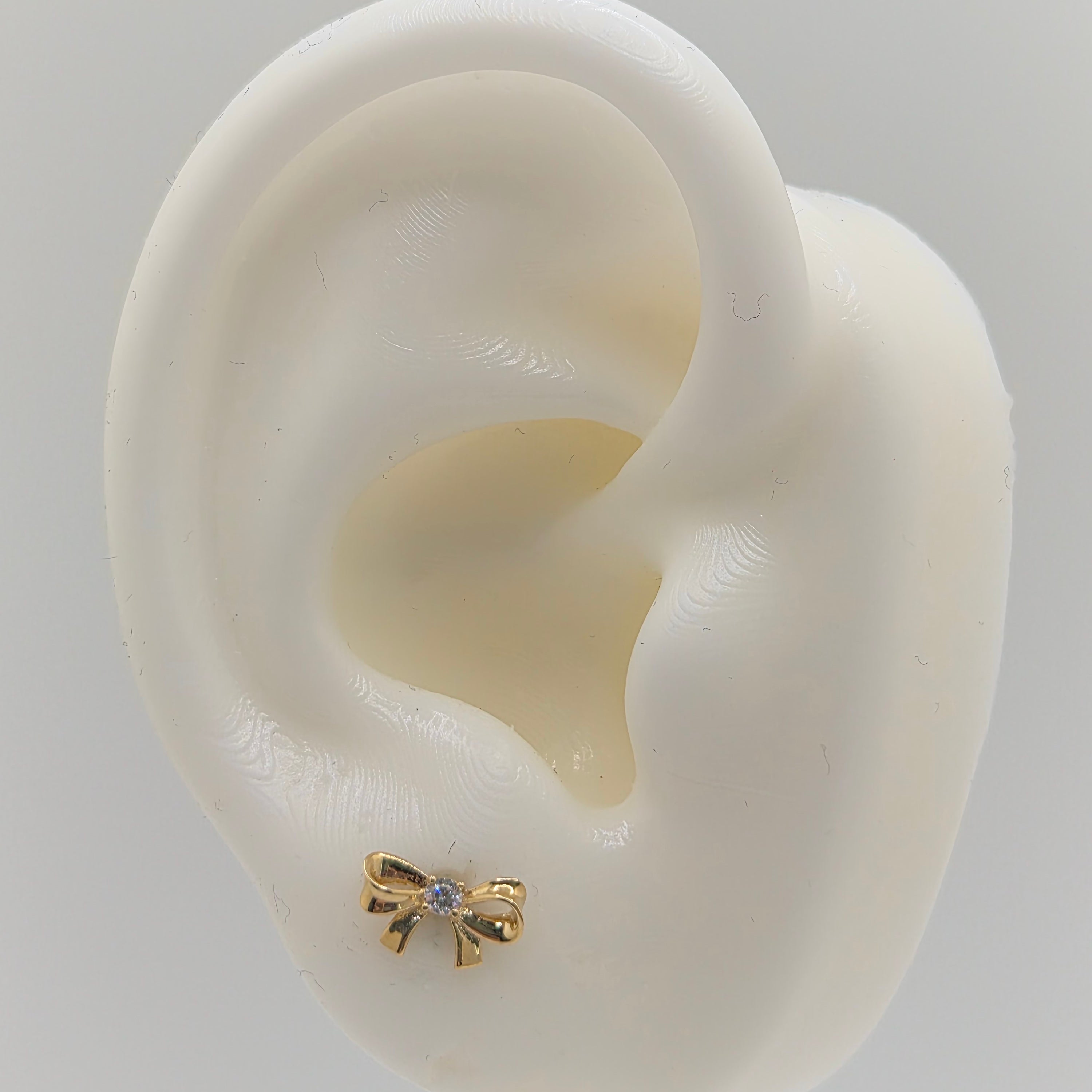 14k CZ Bow Screw Back Earrings (0545)