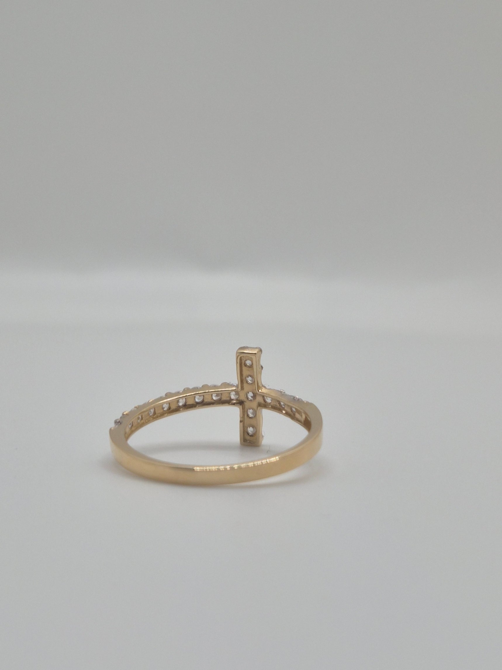 14k gold sideways cross cz ring (813)