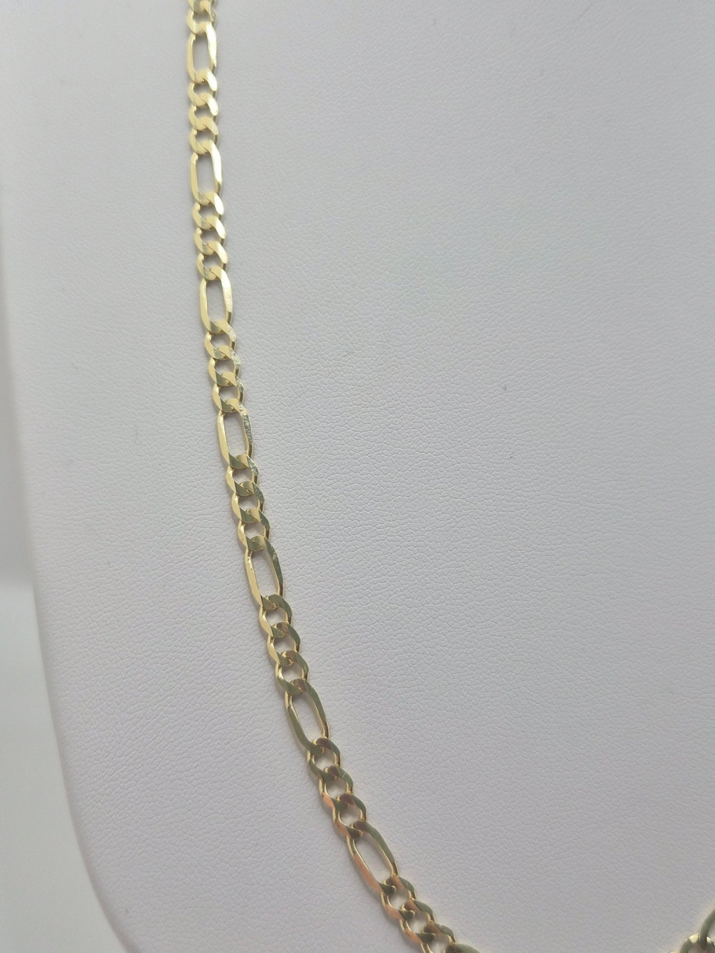 14K Yellow Gold Figaro Chain – 4mm