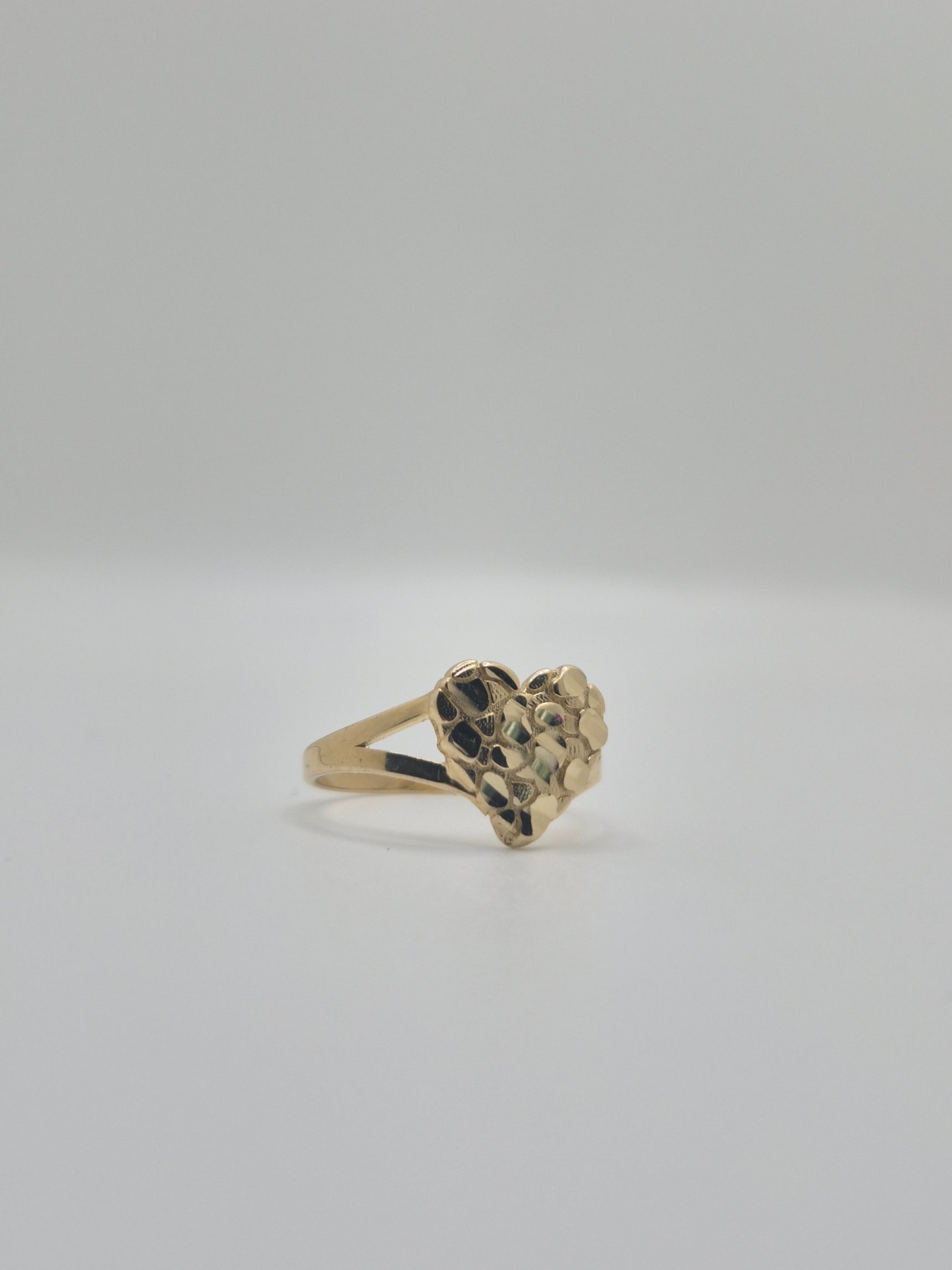 14k Gold Small Heart Nugget Ring