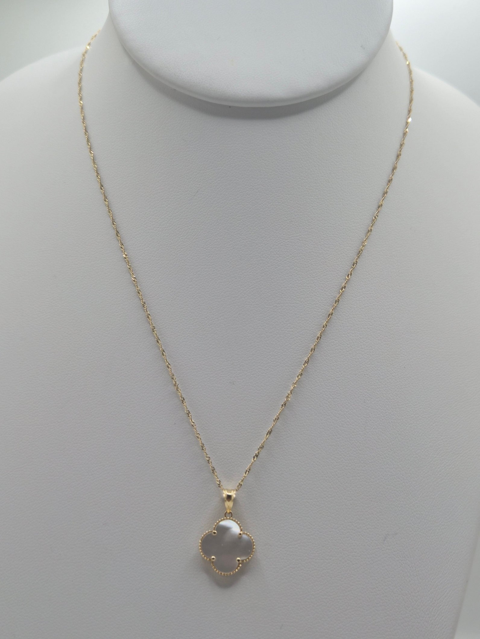 14K Gold Singapore Chain with White Mother-of-Pearl Clover Pendant