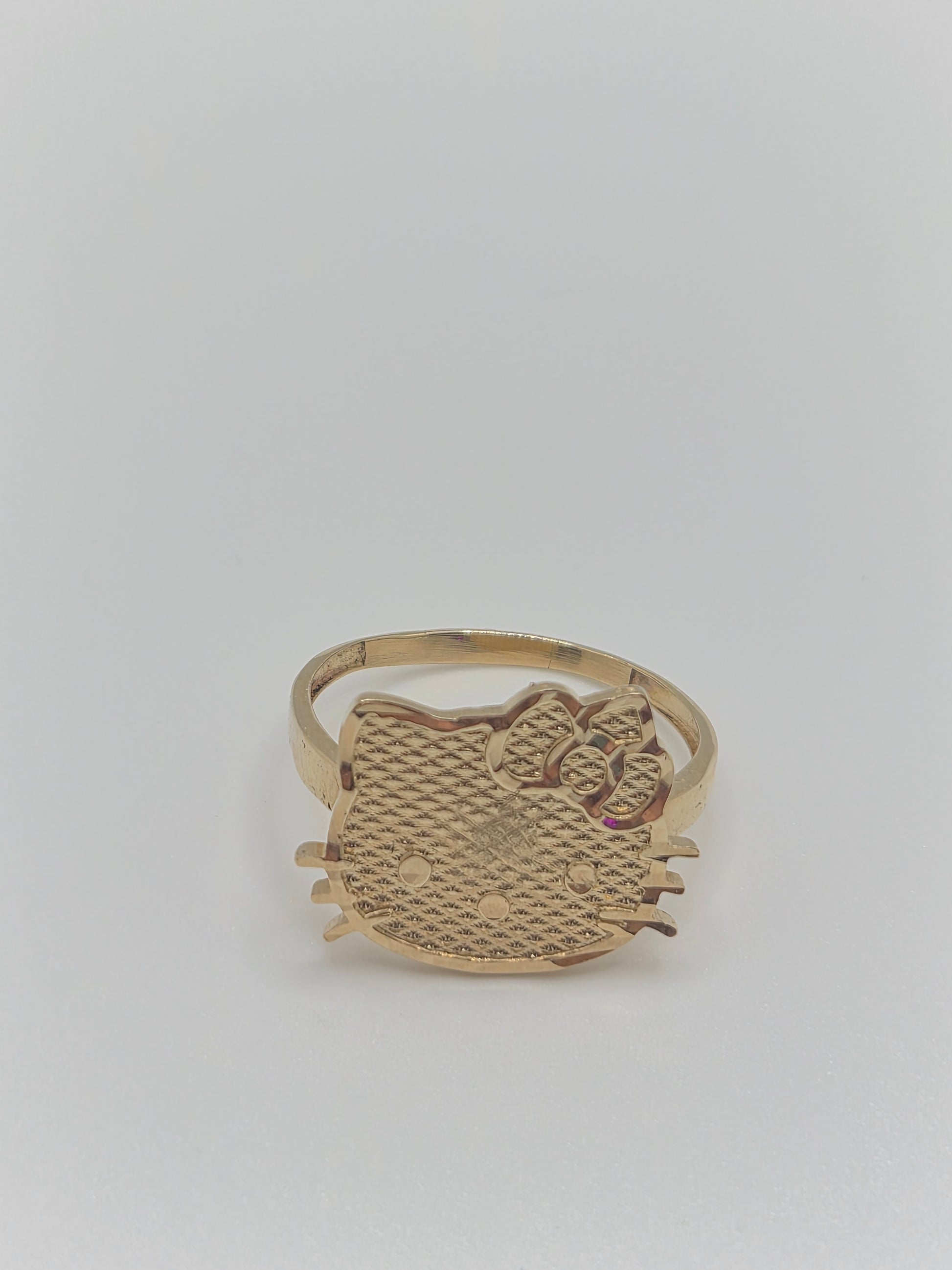 Perfectly Imperfect – 14K Gold Hello Kitty Face Ring (Medium)