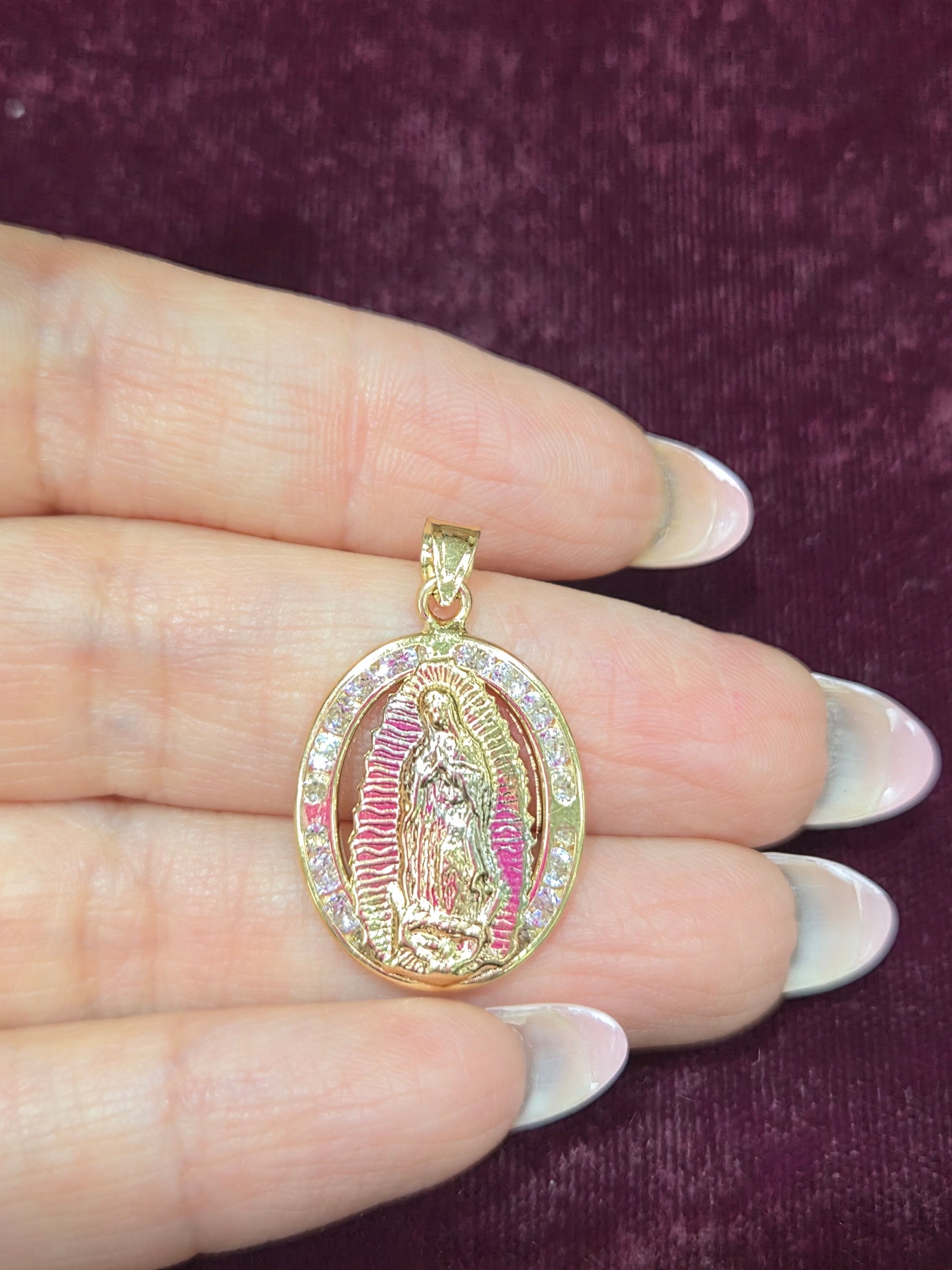 Virgencita Dorada Brillo CZ Pendant 14k Gold