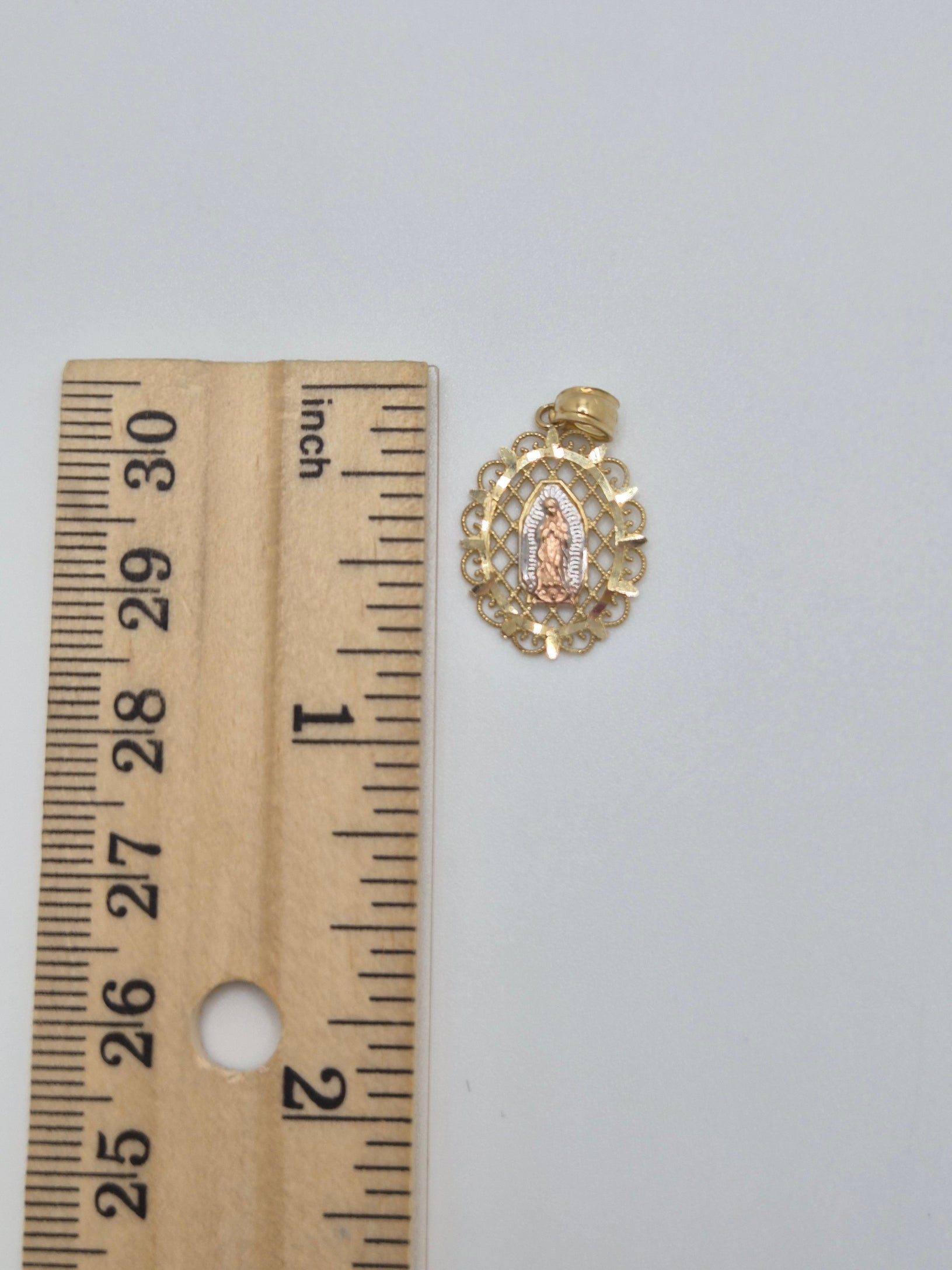 14K Gold Virgencita Oval Pendant