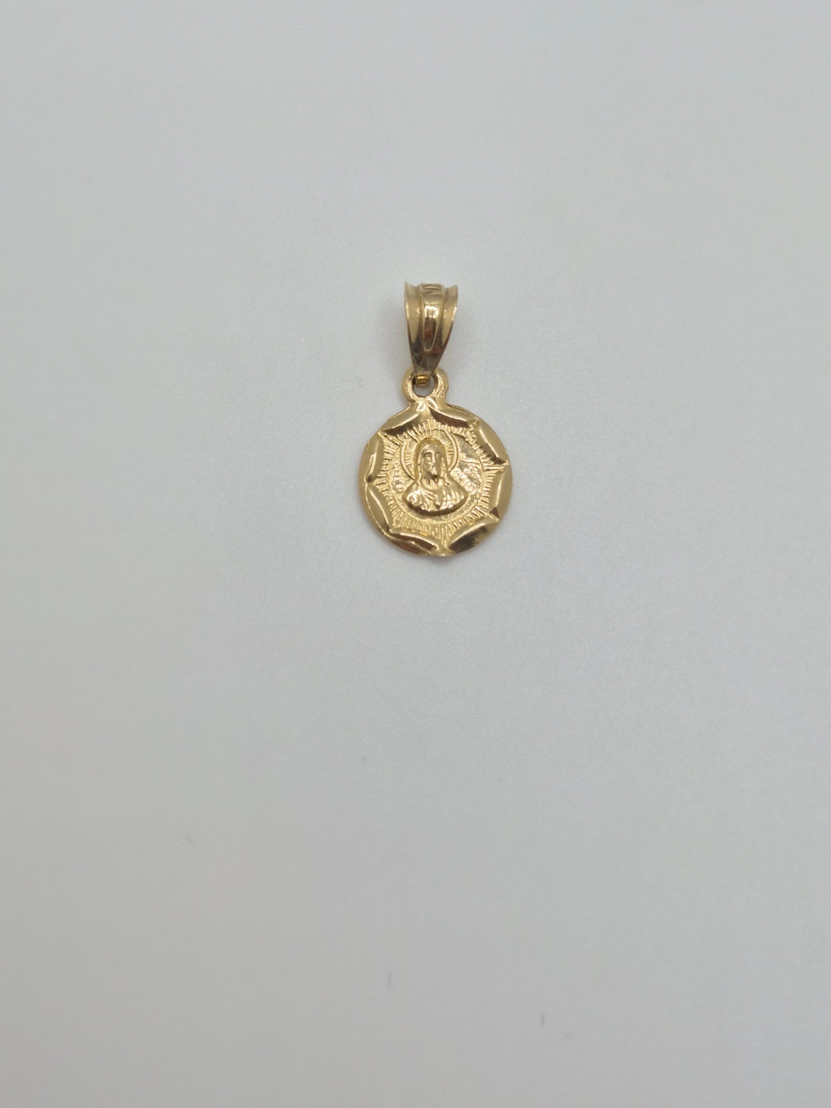 14k gold double-sided pendant with jesus and virgencita