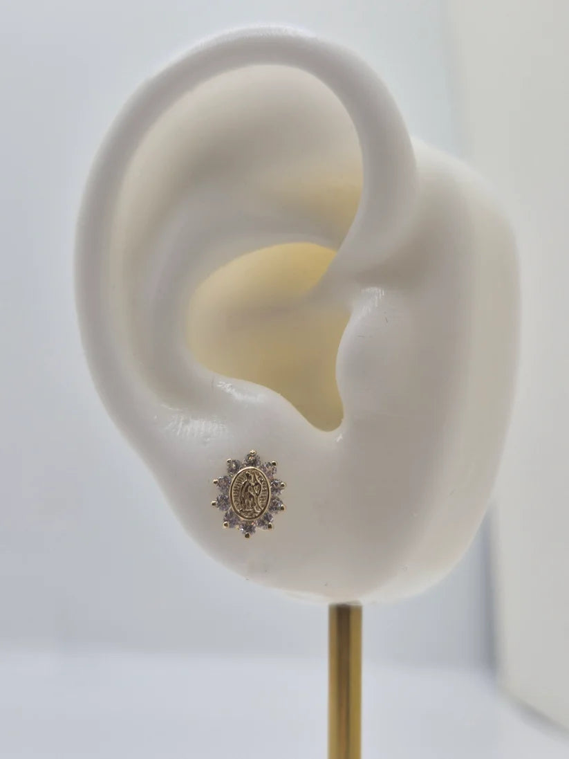 Virgencita Brillito – 14K Gold CZ Screw Back Earrings