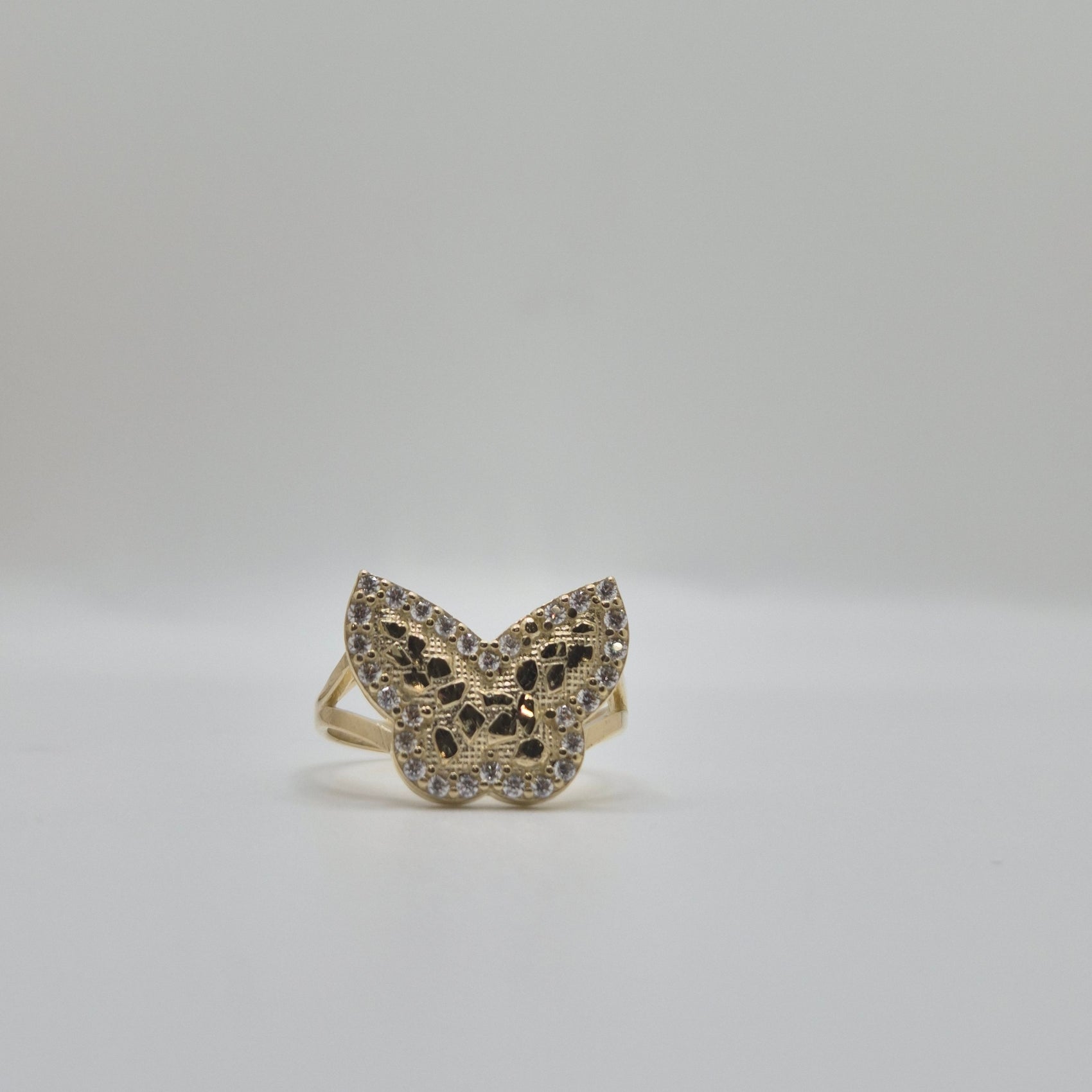 Nugget Butterfly Glow Ring – 10K