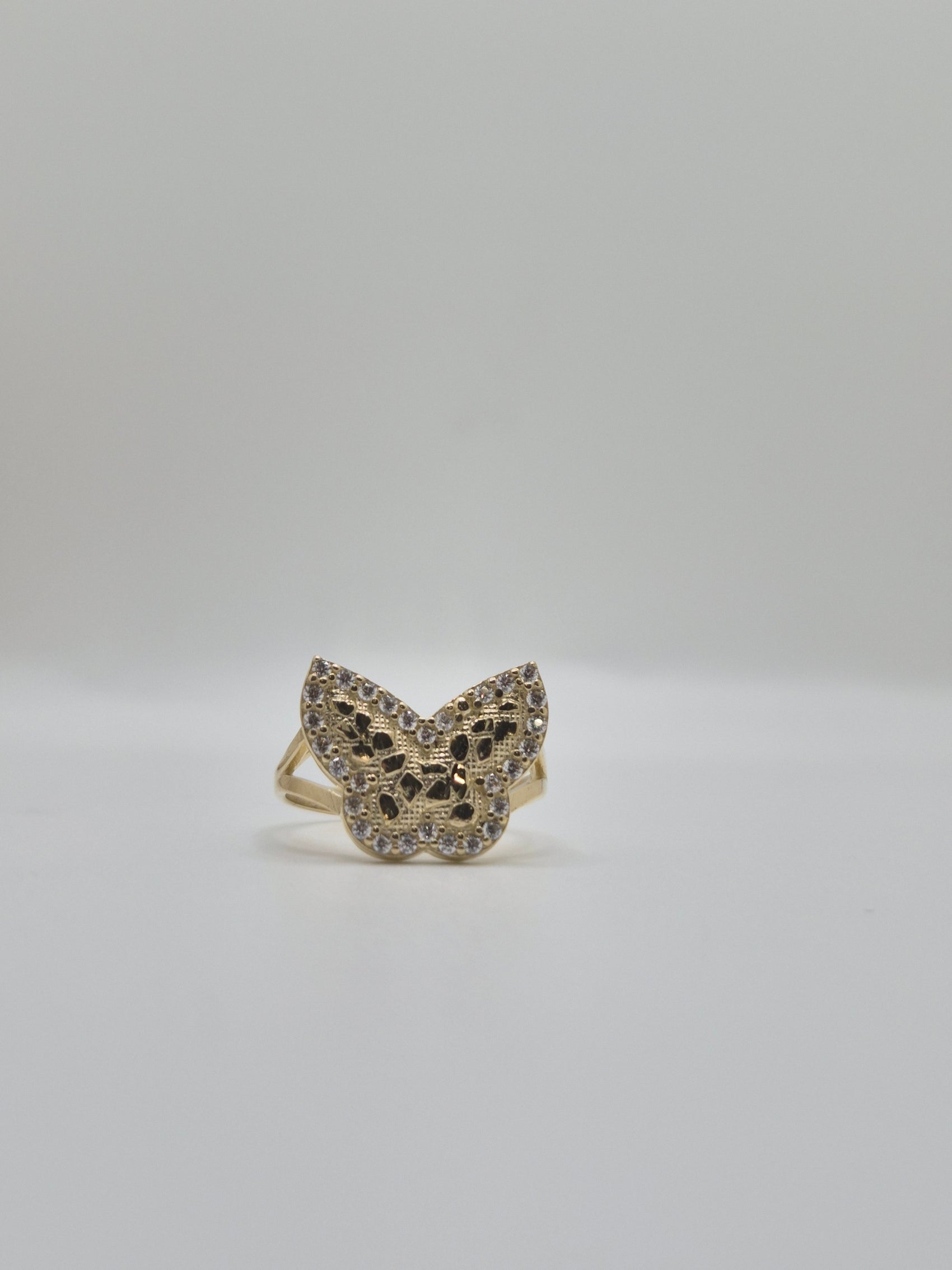 Nugget Butterfly Glow Ring – 10K