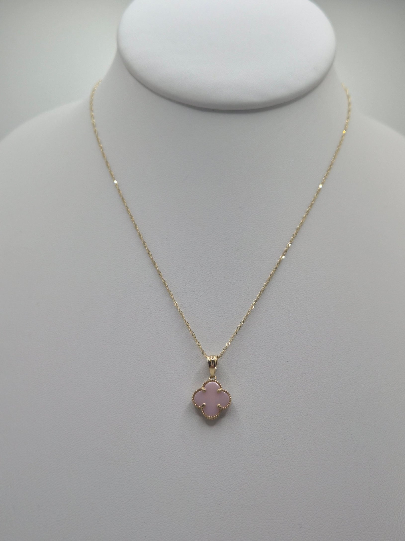 14K Gold Singapore Chain with Baby Pink Clover Pendant