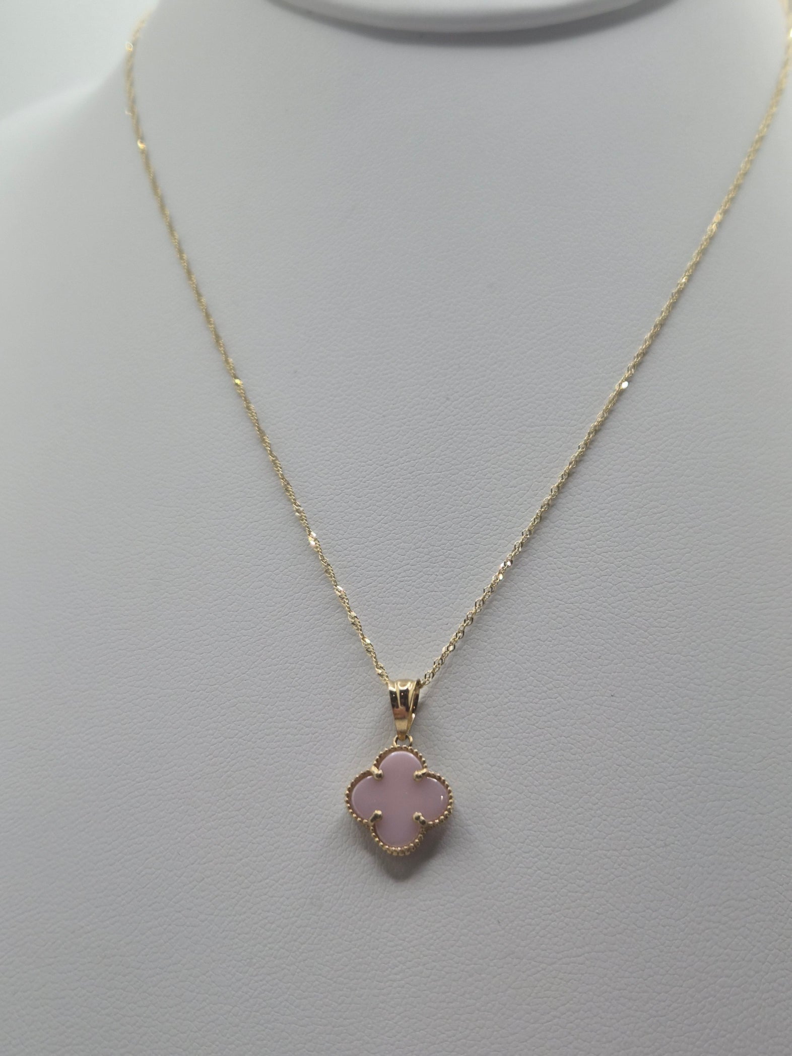 14K Gold Singapore Chain with Baby Pink Clover Pendant