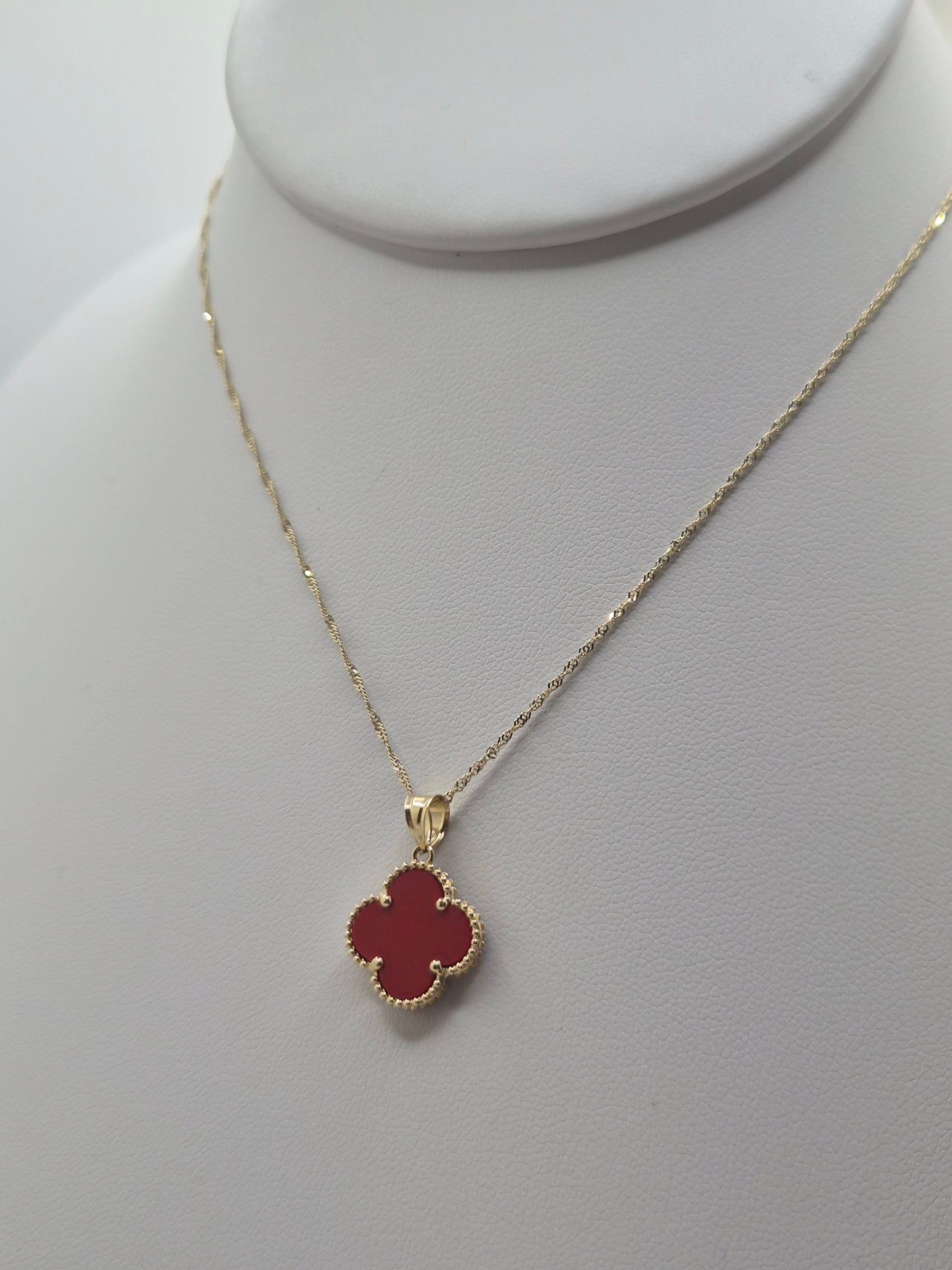 14K Gold Red Clover Singapore Necklace Set