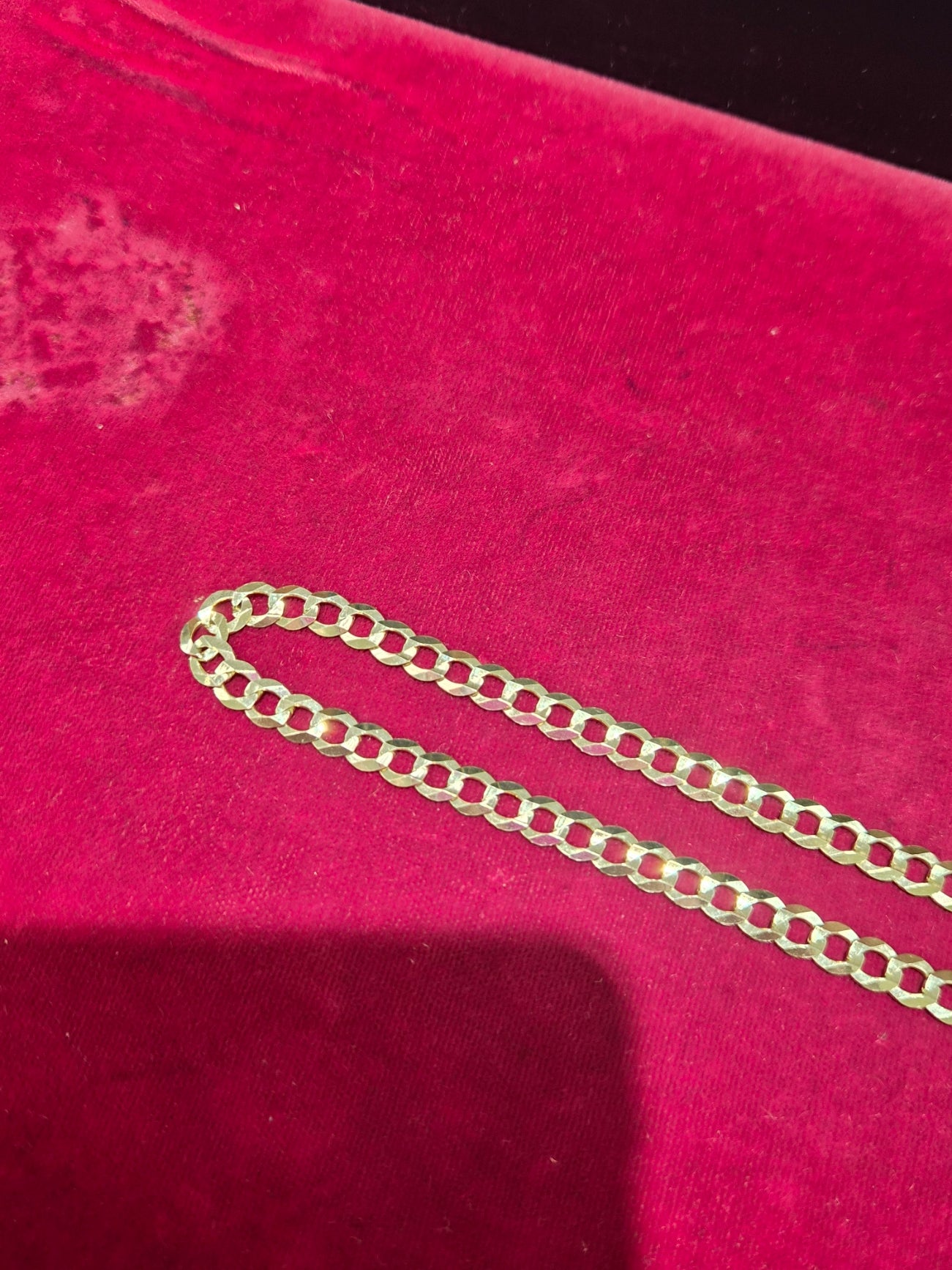 14K Gold Classic Cuban Chain – 5.7mm