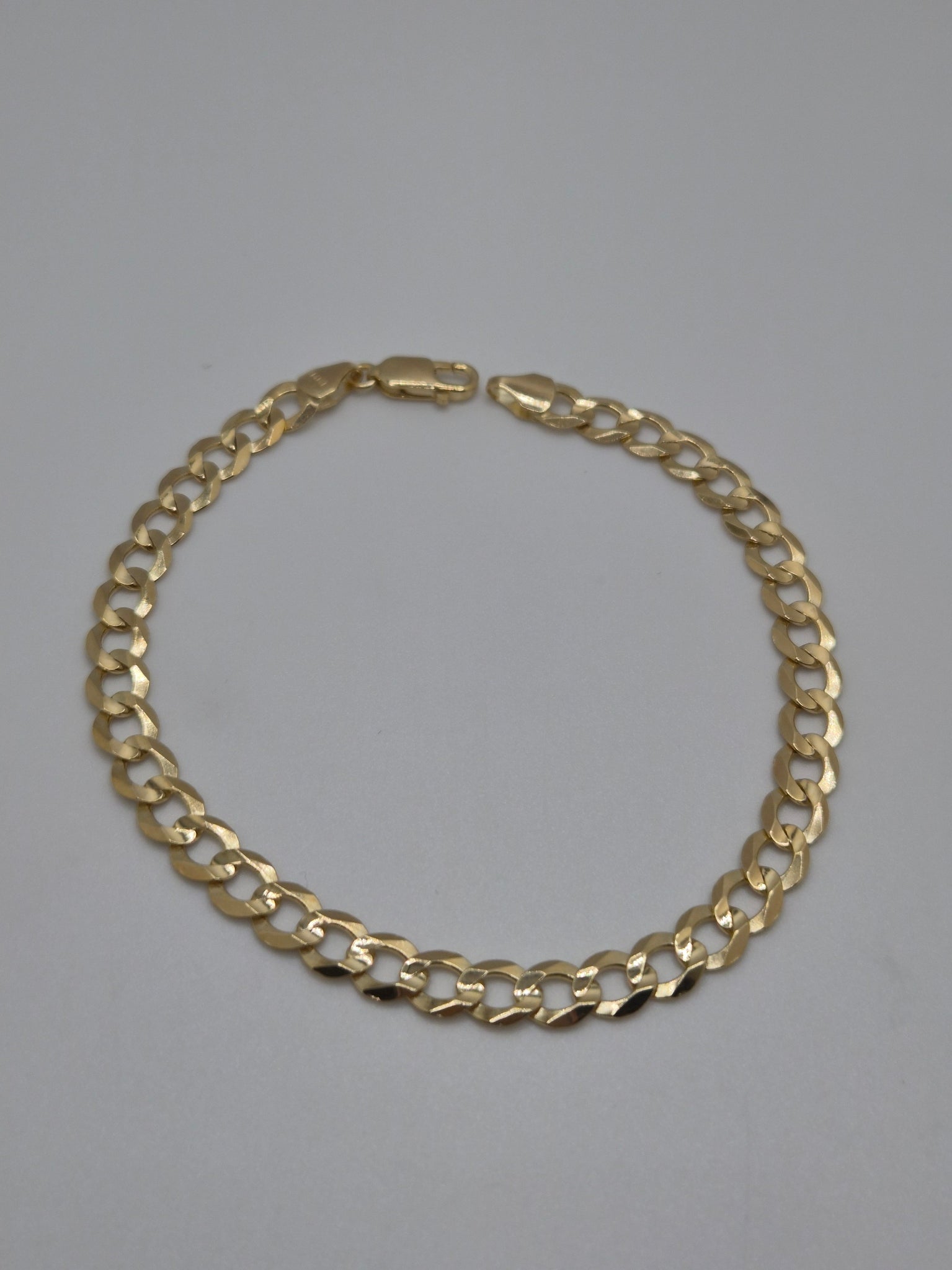 14K Gold Classic Cuban Bracelet – 5.7mm