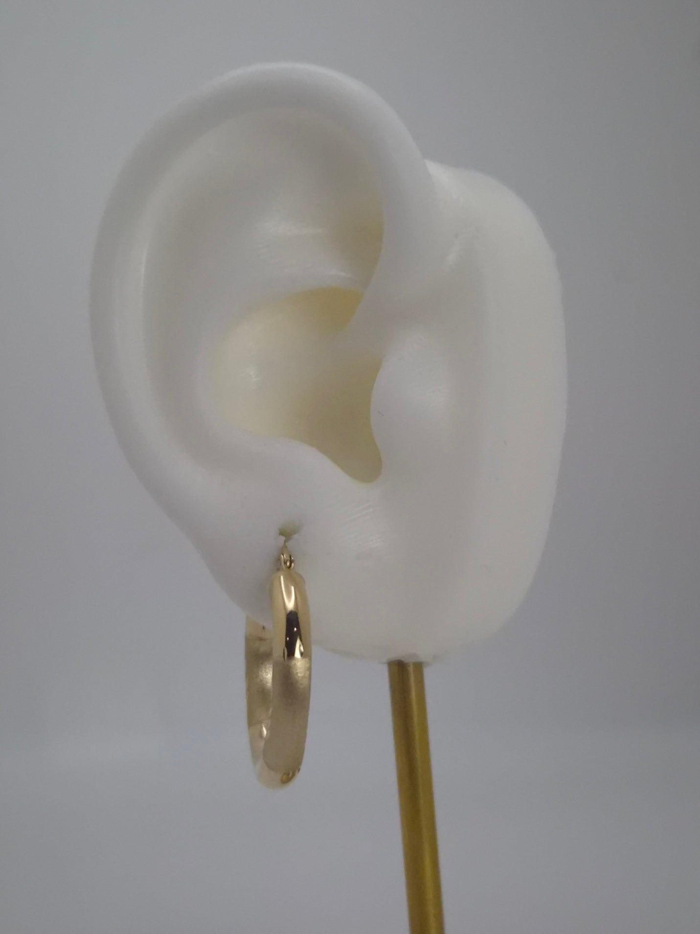 Pendientes de aro tubulares de oro de 14 quilates (042)